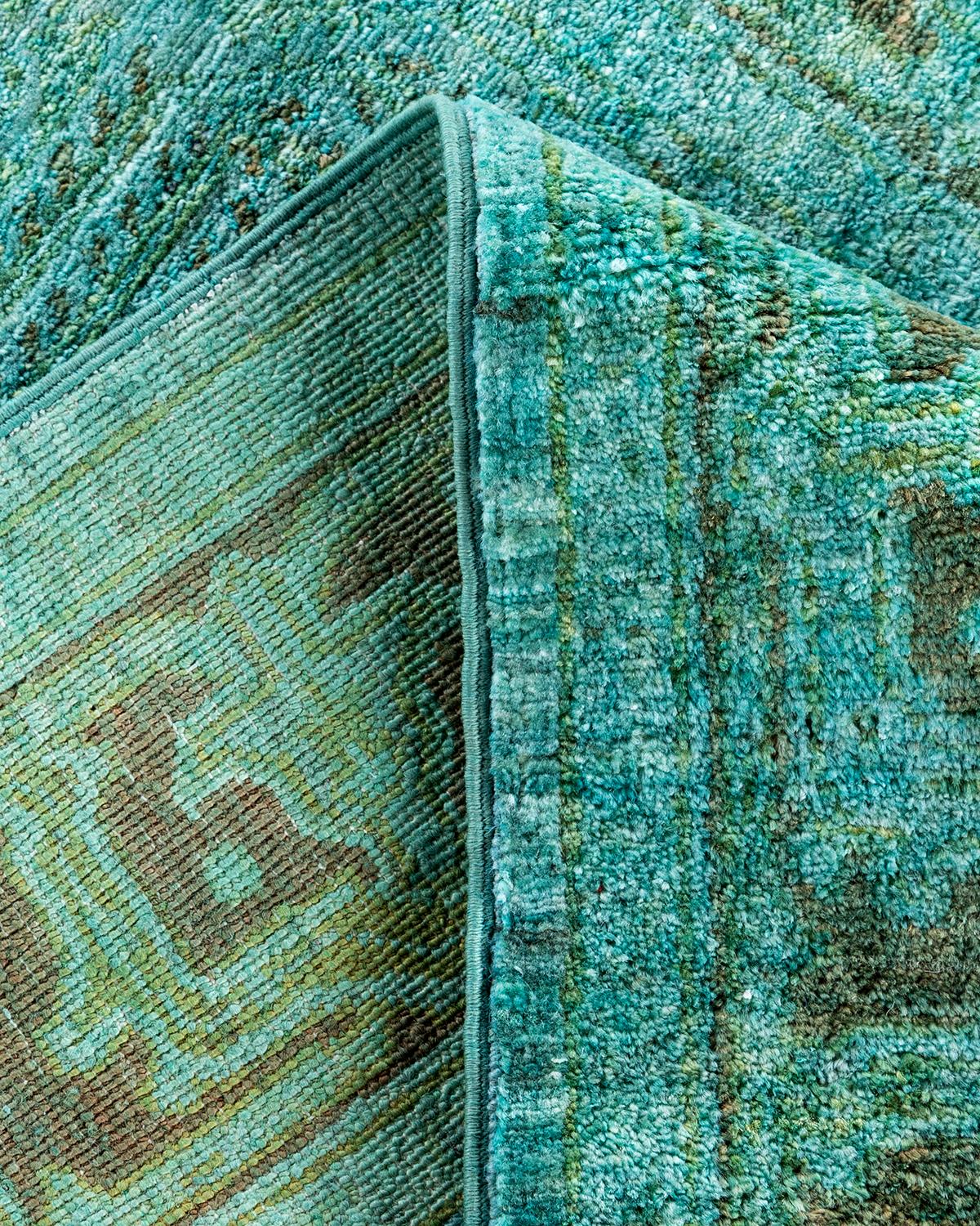 Contemporary Vibrance Hand Knotted Wool Blue Area Rug (Wolle) im Angebot