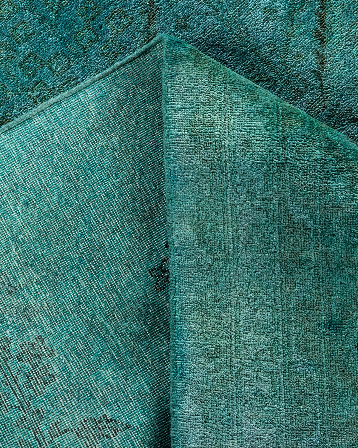 Contemporary Vibrance Hand Knotted Wool Blue Area Rug For Sale 2