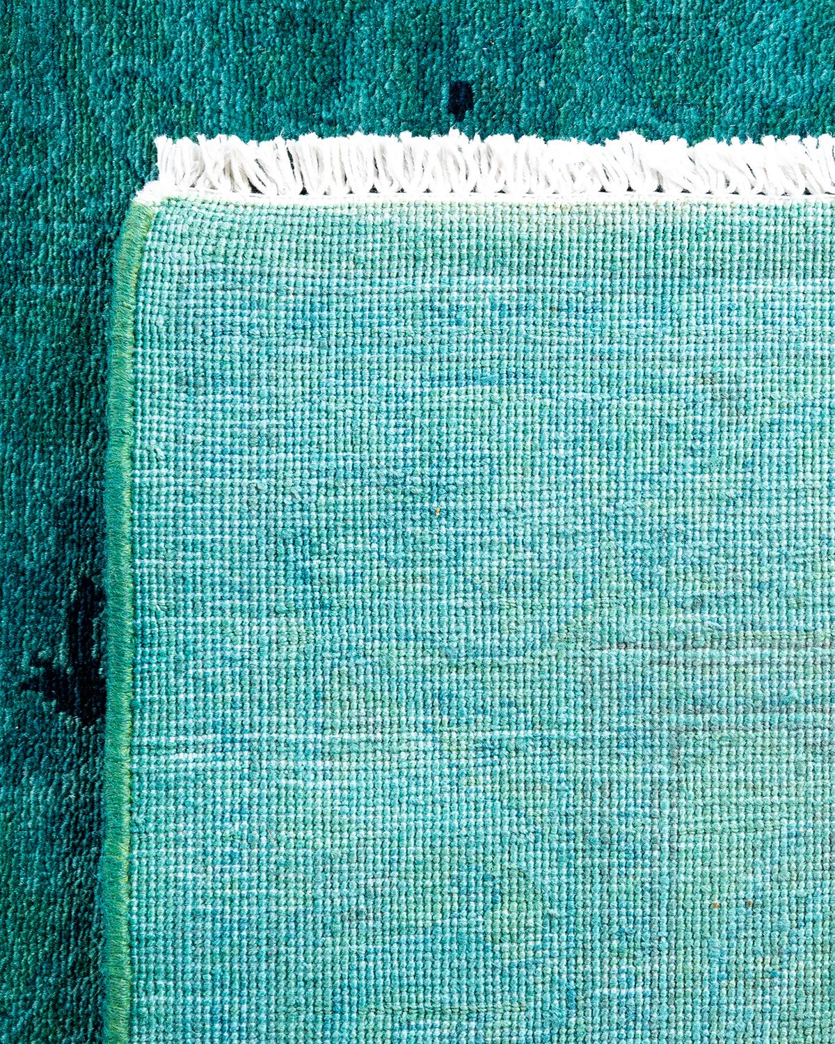Contemporary Vibrance Handgeknüpfter Läufer aus blauer Wolle  (21. Jahrhundert und zeitgenössisch) im Angebot