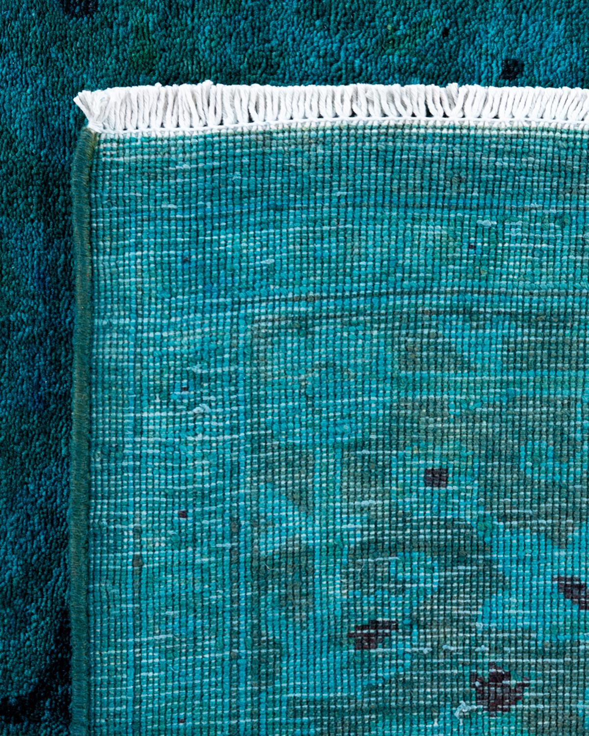 XXI secolo e contemporaneo Contemporary Vibrance Tappeto quadrato in lana annodato a mano di colore blu in vendita