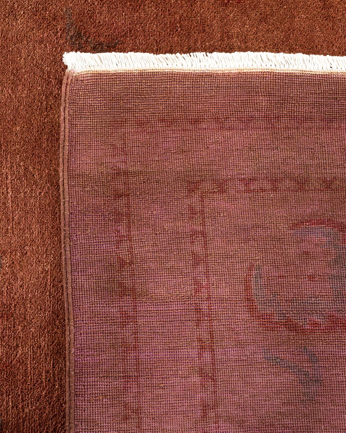 Contemporary Vibrance Hand Knotted Wool Brown Area Rug (21. Jahrhundert und zeitgenössisch) im Angebot