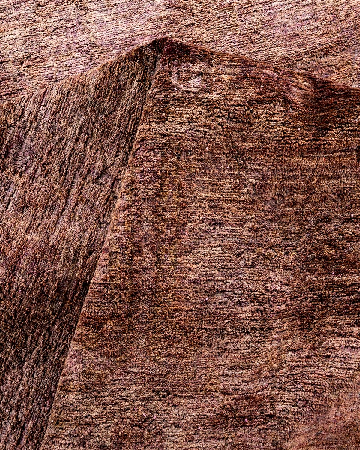 Alfombra de lana marrón anudada a mano Vibrance Contemporánea en venta 1
