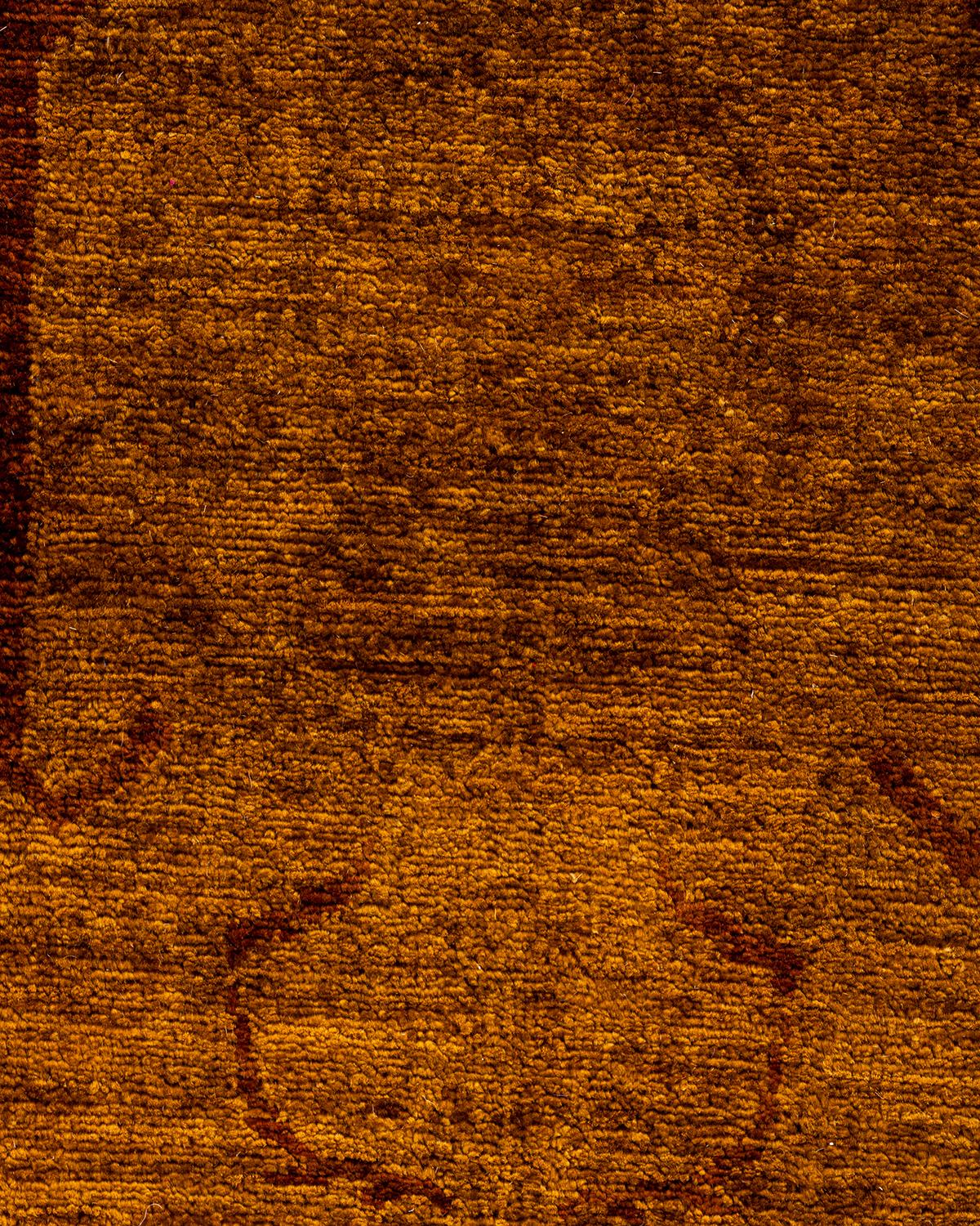 Pakistanais Tapis Contemporary Vibrance en laine nouée à la main or en vente