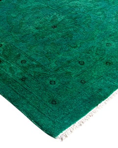 Contemporary Vibrance Hand Knotted Wool Green Area Rug