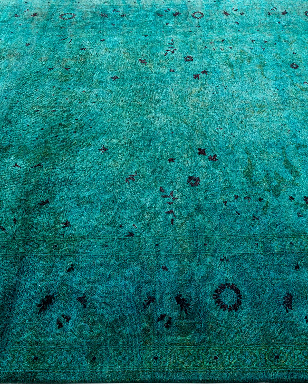 Contemporary Vibrance Handgeknüpfter Wollteppich Grün  im Zustand „Neu“ im Angebot in Norwalk, CT
