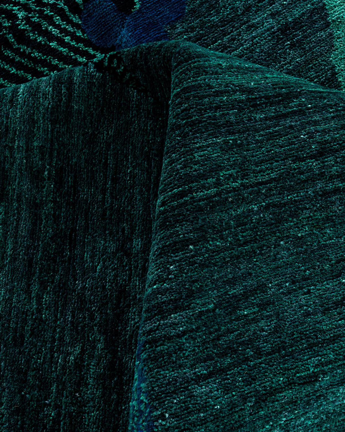 Contemporary Vibrance Hand Knotted Wool Green Area Rug For Sale 3