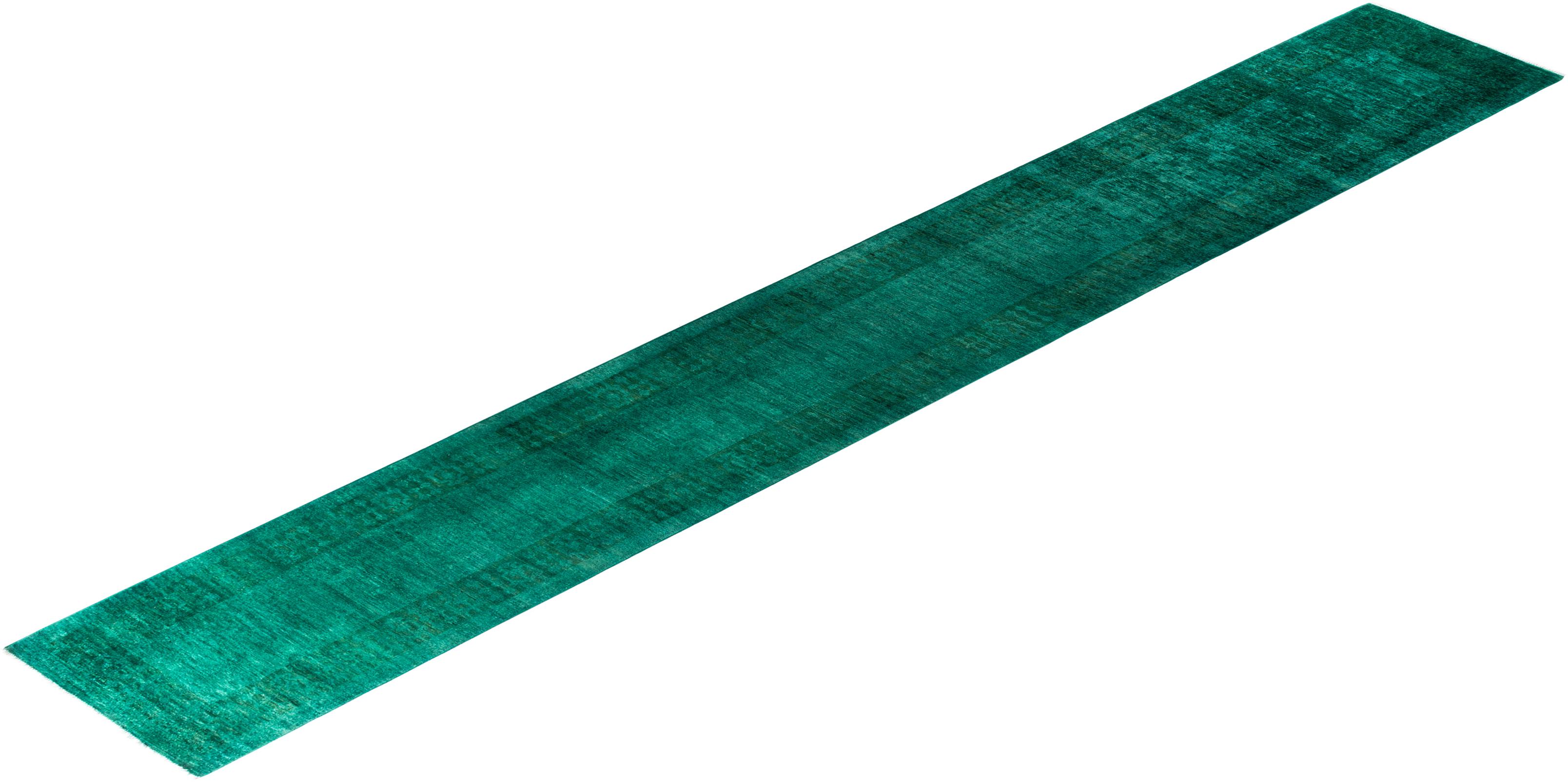 Contemporary Vibrance Hand Knotted Wool Green Runner  For Sale 4