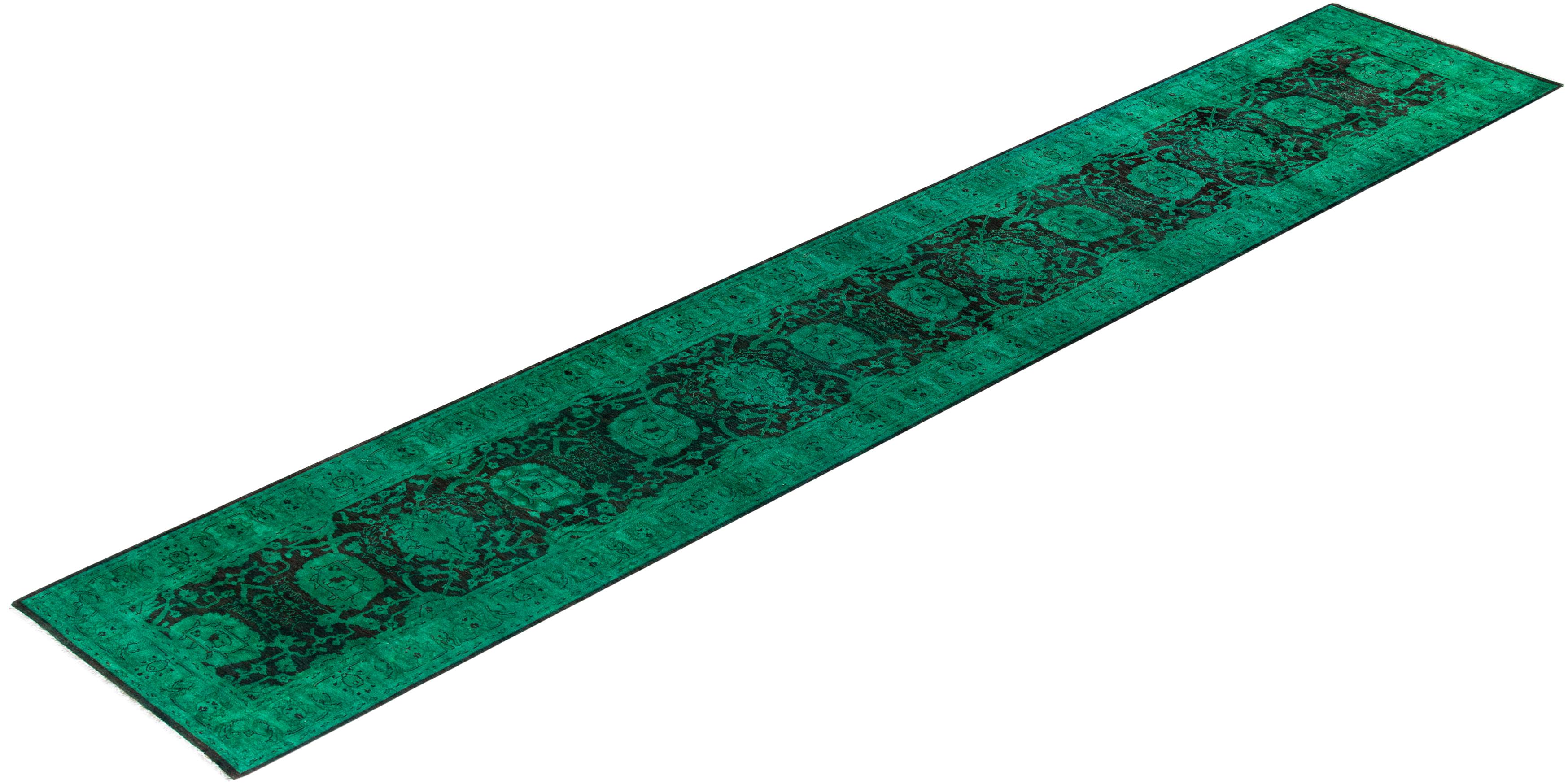 Contemporary Vibrance Hand Knotted Wool Green Runner For Sale 4