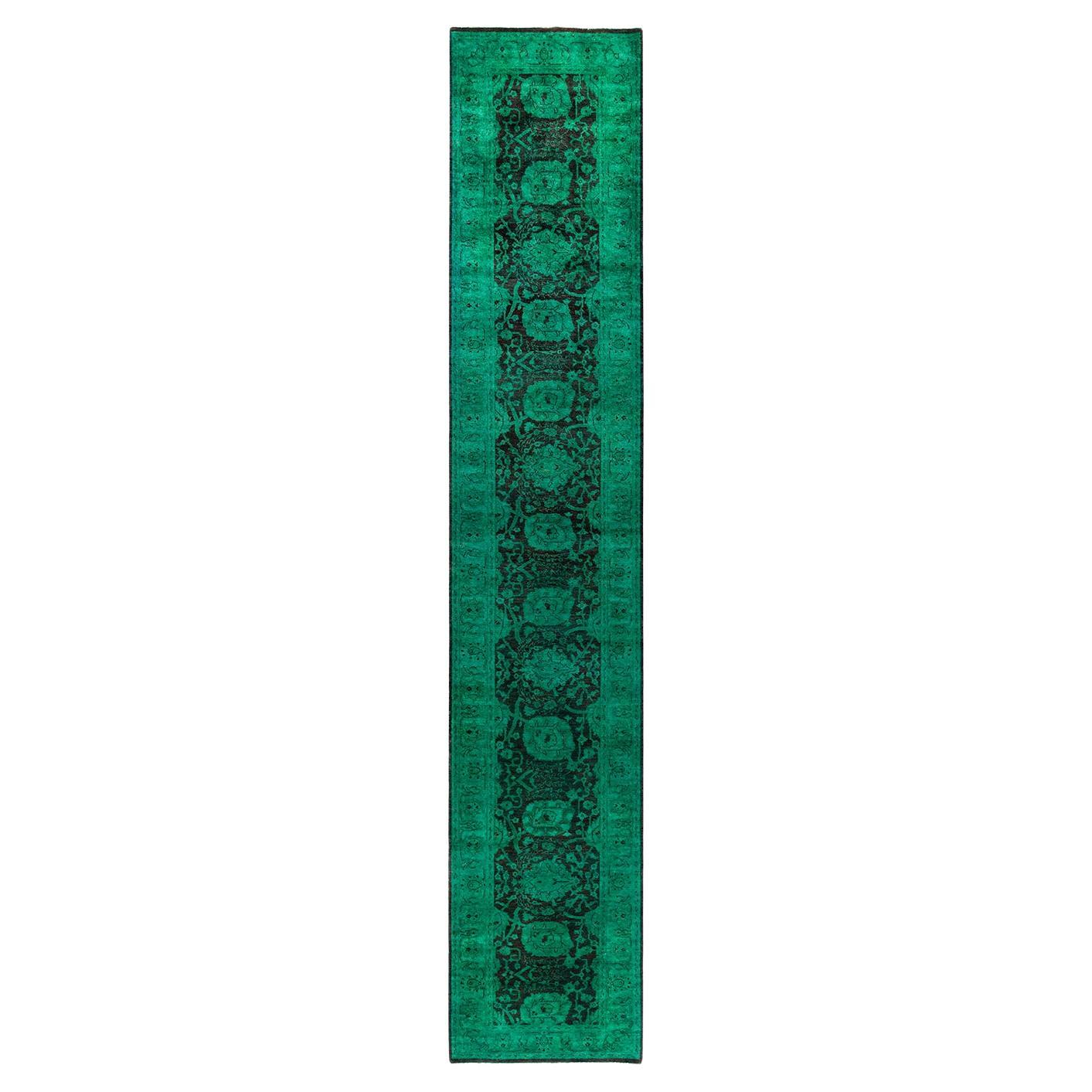Contemporary Vibrance Hand Knotted Wool Green Runner For Sale