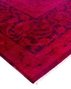 Contemporary Vibrance Hand Knotted Wool Pink Area Rug