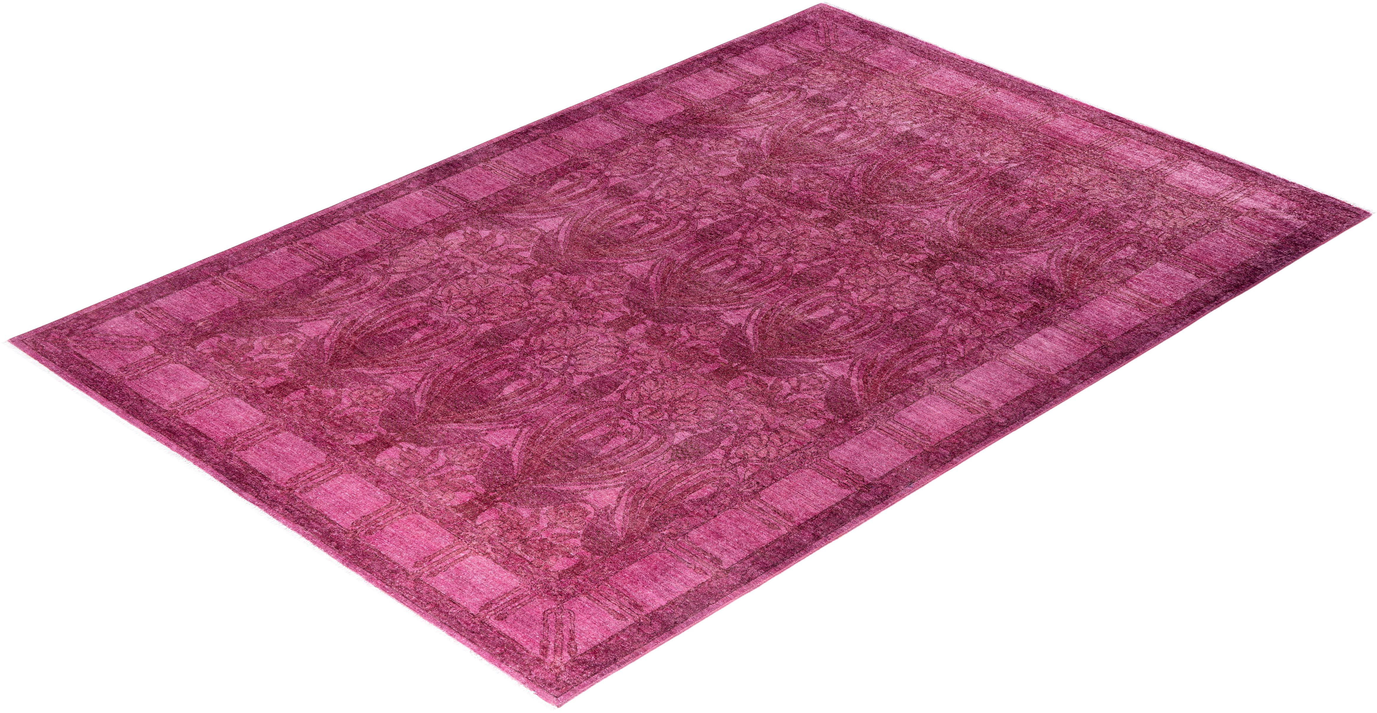 Contemporary Vibrance Hand Knotted Wool Pink Area Rug  For Sale 4