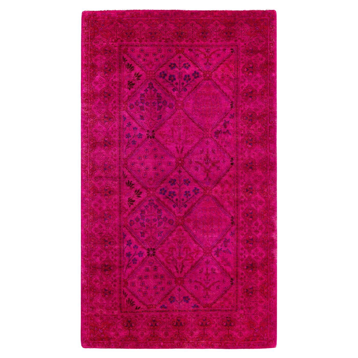 Contemporary Vibrance Hand Knotted Wool Pink Area Rug For Sale