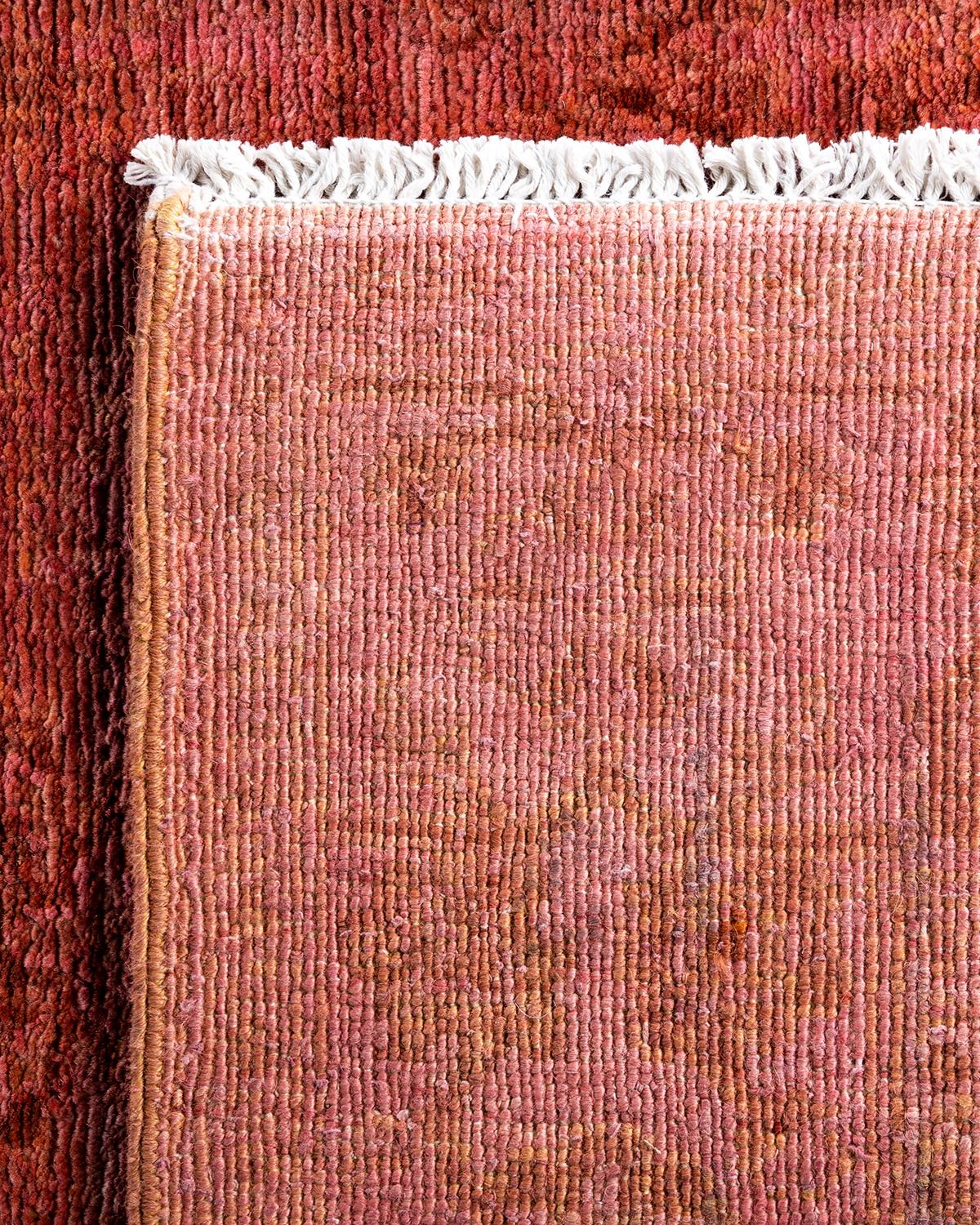 Contemporary Vibrance Hand Knotted Wool Pink Runner  (21. Jahrhundert und zeitgenössisch) im Angebot