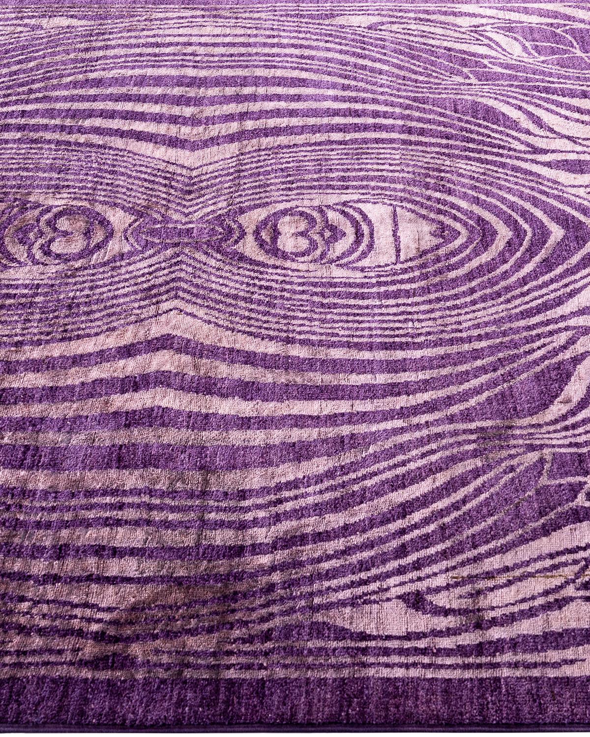 Contemporary Vibrance Hand Knotted Wool Purple Area Rug In New Condition For Sale In Norwalk, CT