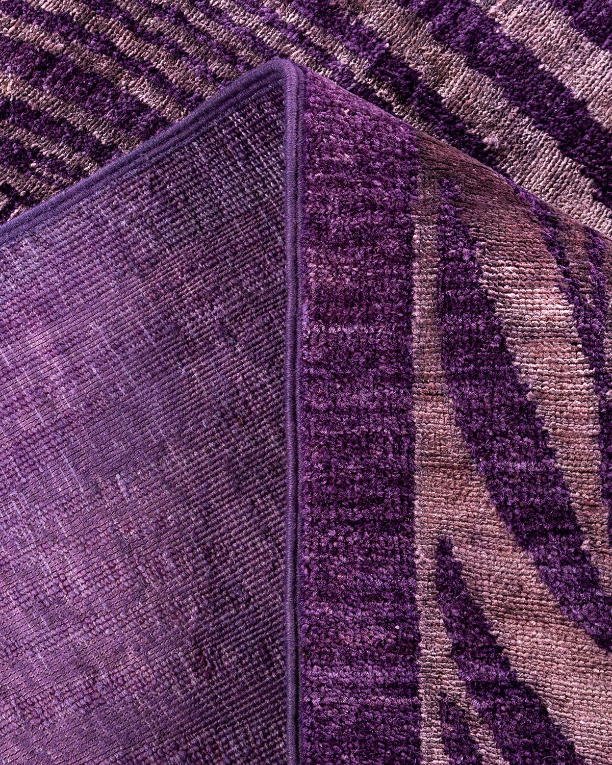 Contemporary Vibrance Hand Knotted Wool Purple Area Rug  For Sale 2