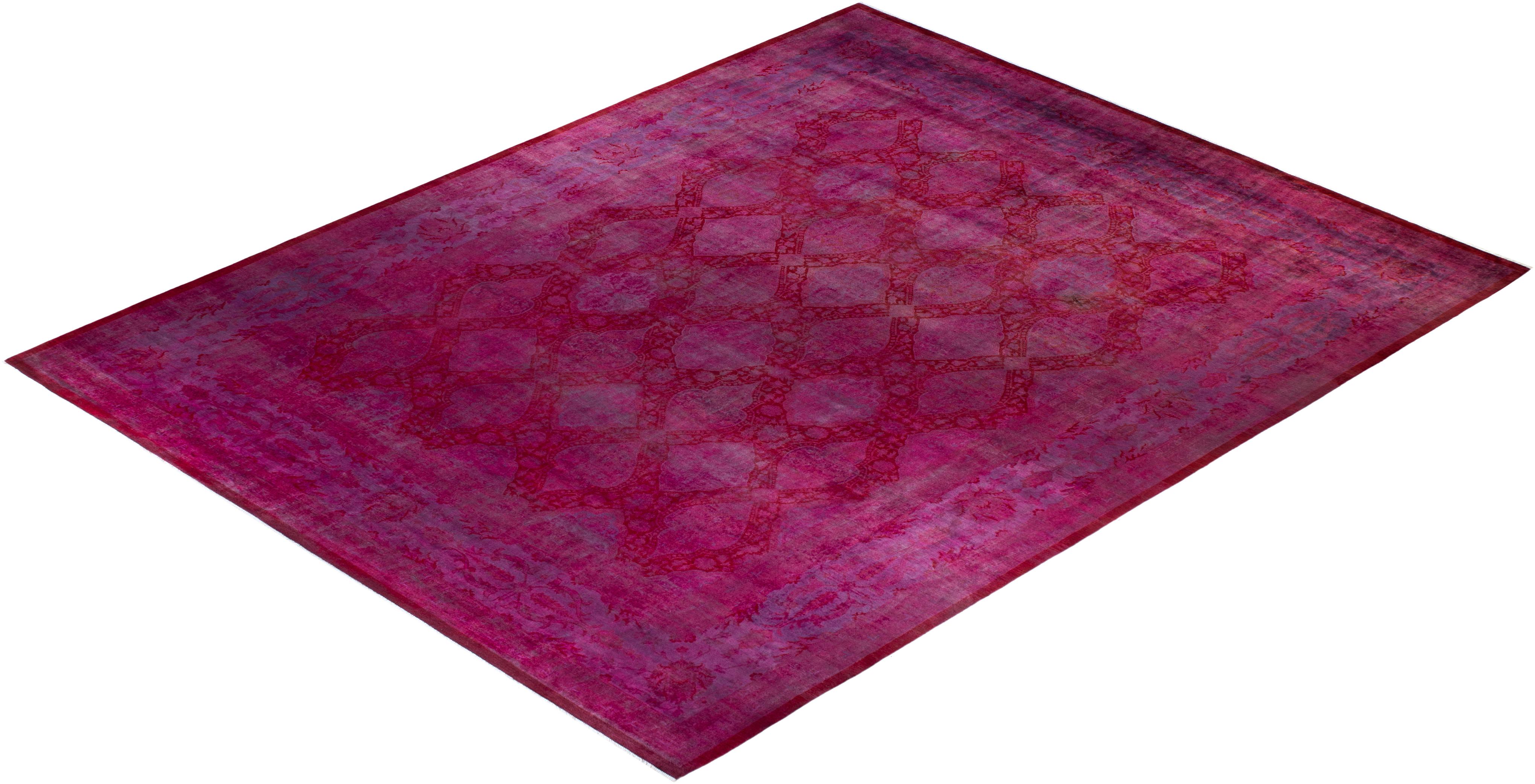 Contemporary Vibrance Hand Knotted Wool Red Area Rug For Sale 4