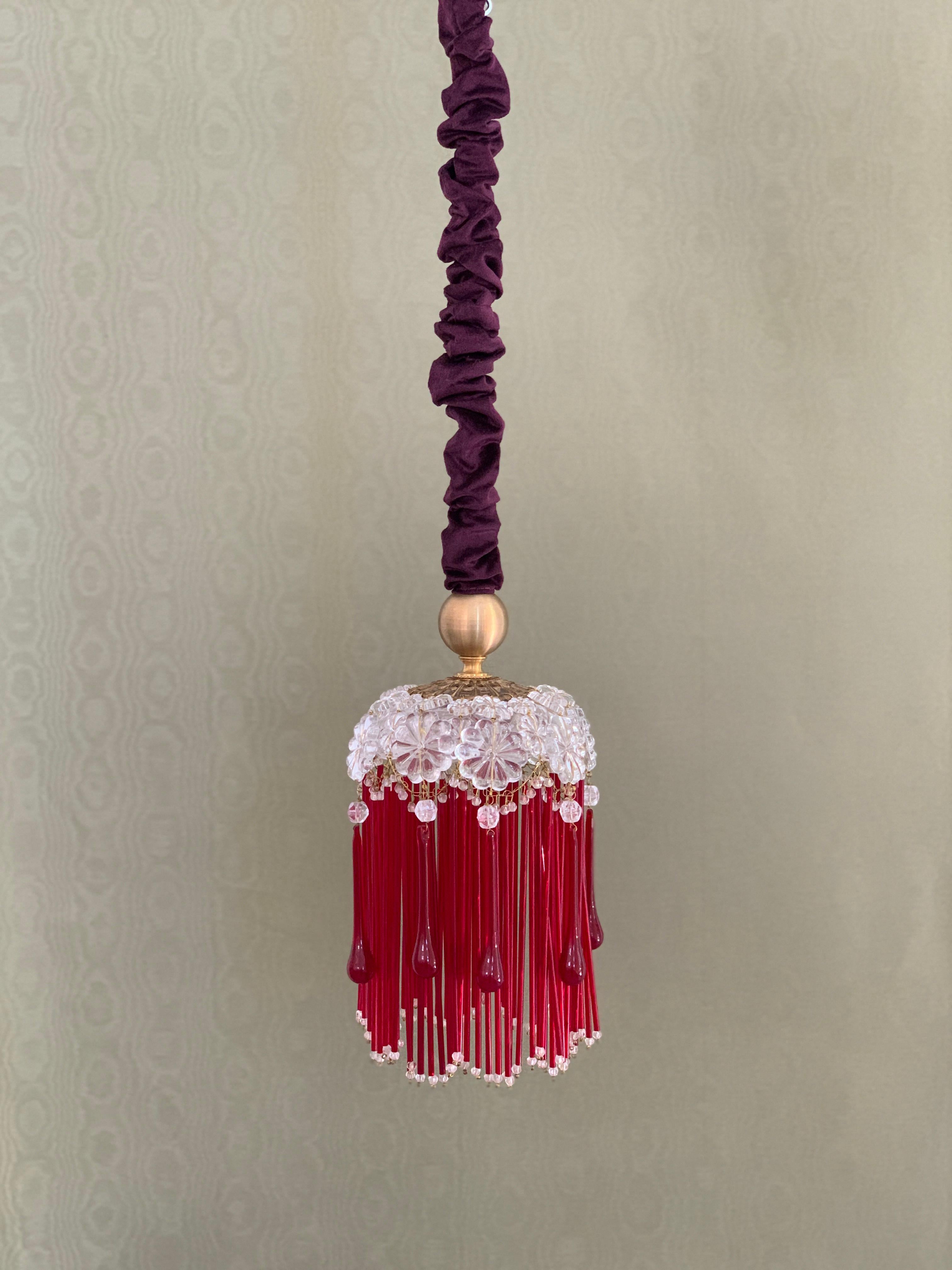 Lámpara de Suspensión Contemporánea Vintage Bromas Vidrio Terciopelo Latón Rojo Oro Italiano en venta