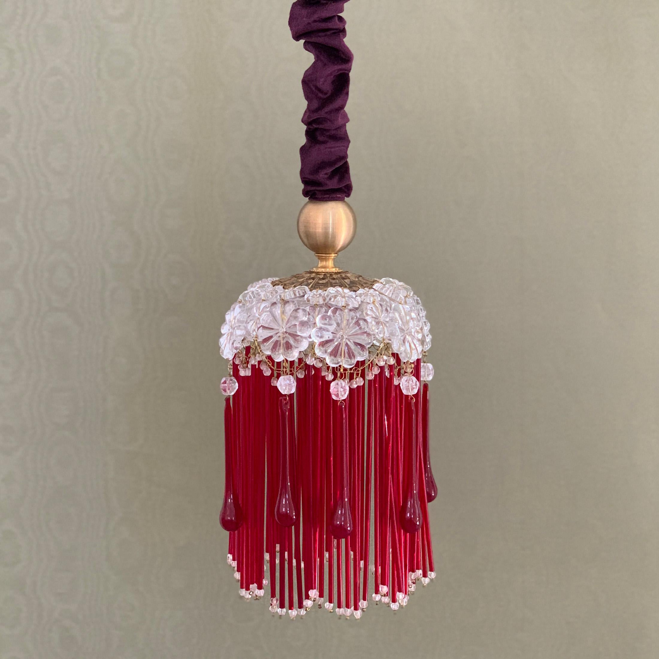 Lámpara de Suspensión Contemporánea Vintage Bromas Vidrio Terciopelo Latón Rojo Oro Hecho a mano en venta