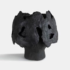 Vaso contemporaneo in argilla vocanica V-1349 Serie BOBO