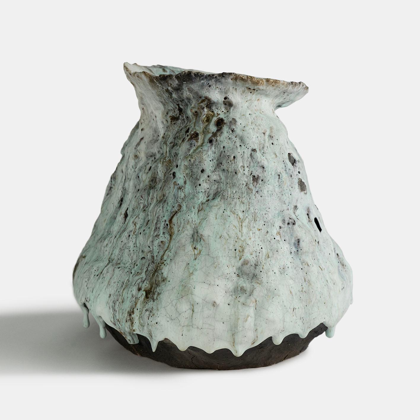 Vaso contemporaneo Vocanic Clay V-1378 Serie Berbère In condizioni Nuovo in vendita a 1204, CH