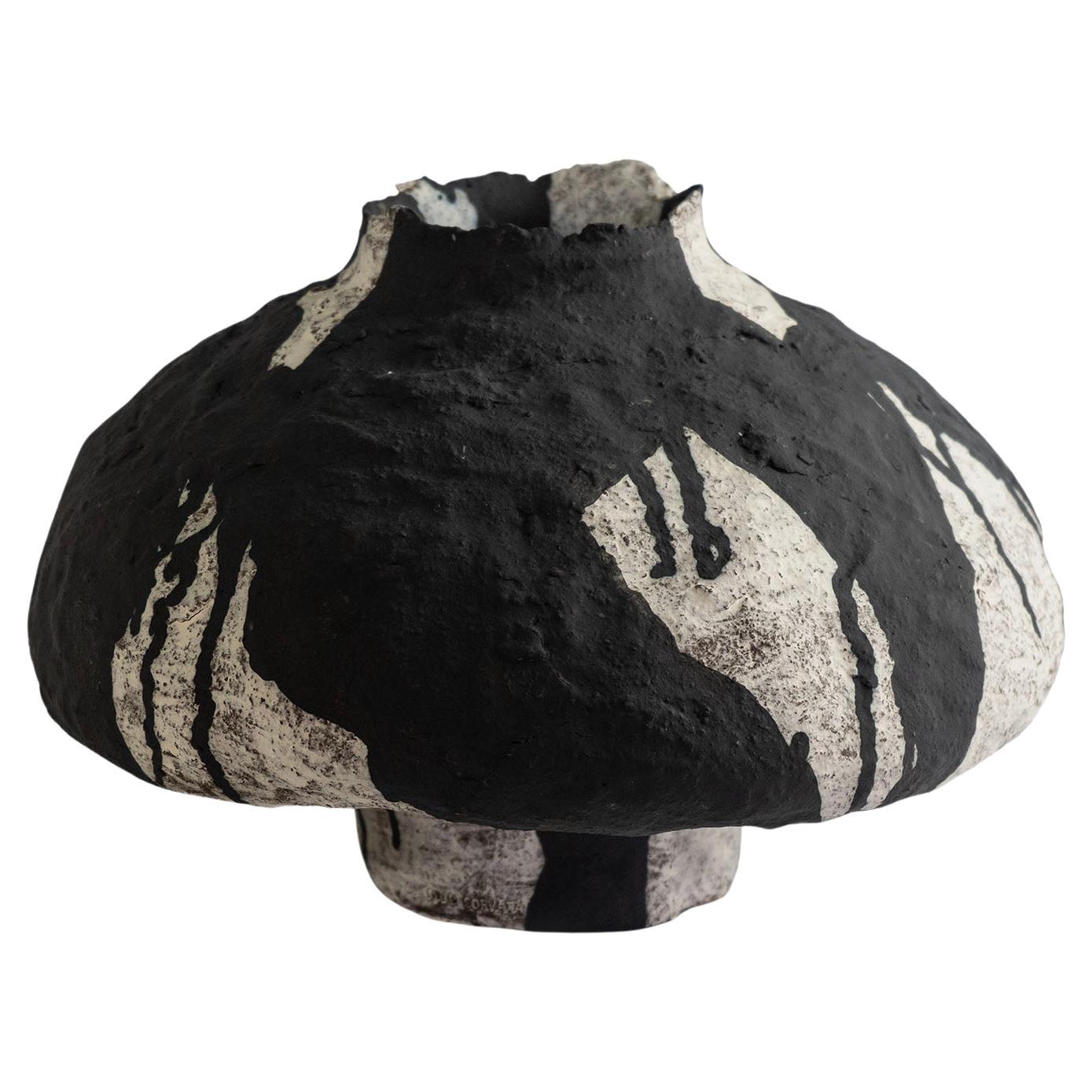 Vaso contemporaneo in argilla vocanica V-1416 serie Gongkai