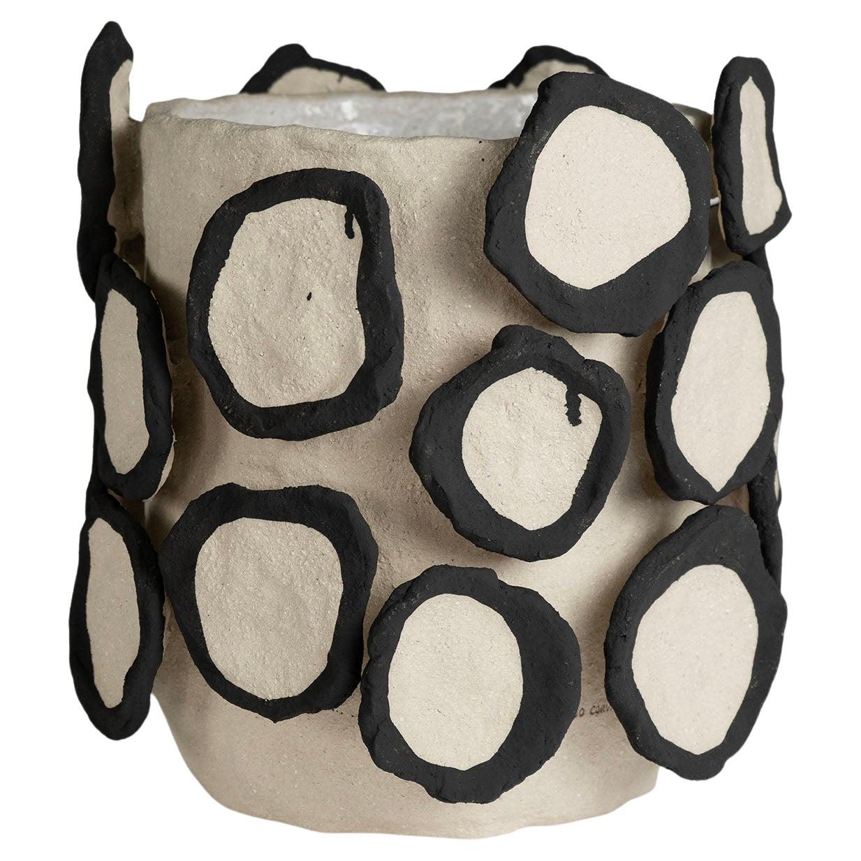 Vaso contemporaneo in argilla vocanica V-1418 Serie BOBO