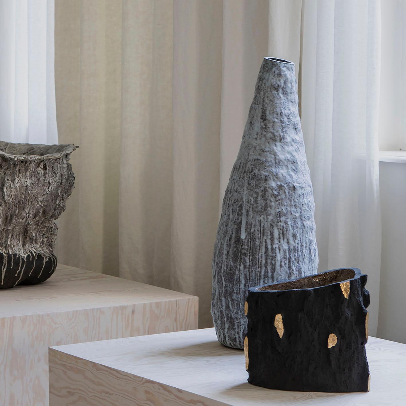 Recipiente contemporáneo de barro cocido V-LUE Serie Berbère Hecho a mano en venta