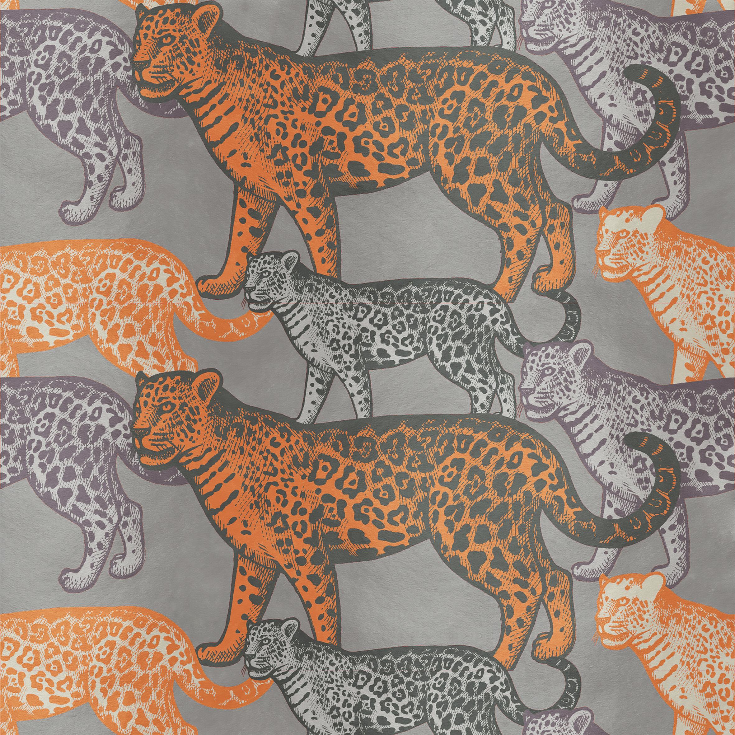 Contemporary Walking Leopards Silk Panel In New Condition For Sale In Milano, IT