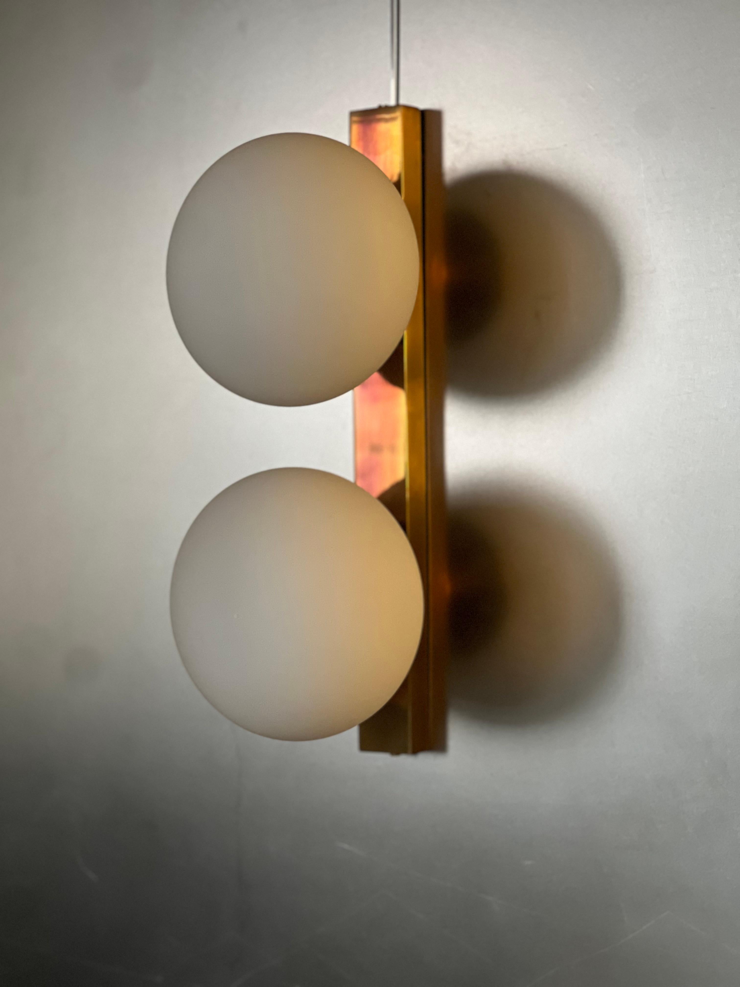 Mid Century modern Italian Applique in  Brass and Opaline Glass , Wall Sconce For Sale 2