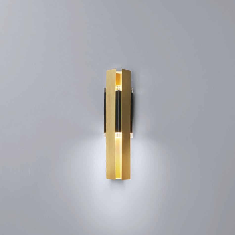Italian Contemporary Wall Lamp 'Excalibur 559.42' by TOOY, Metal and Brass For Sale