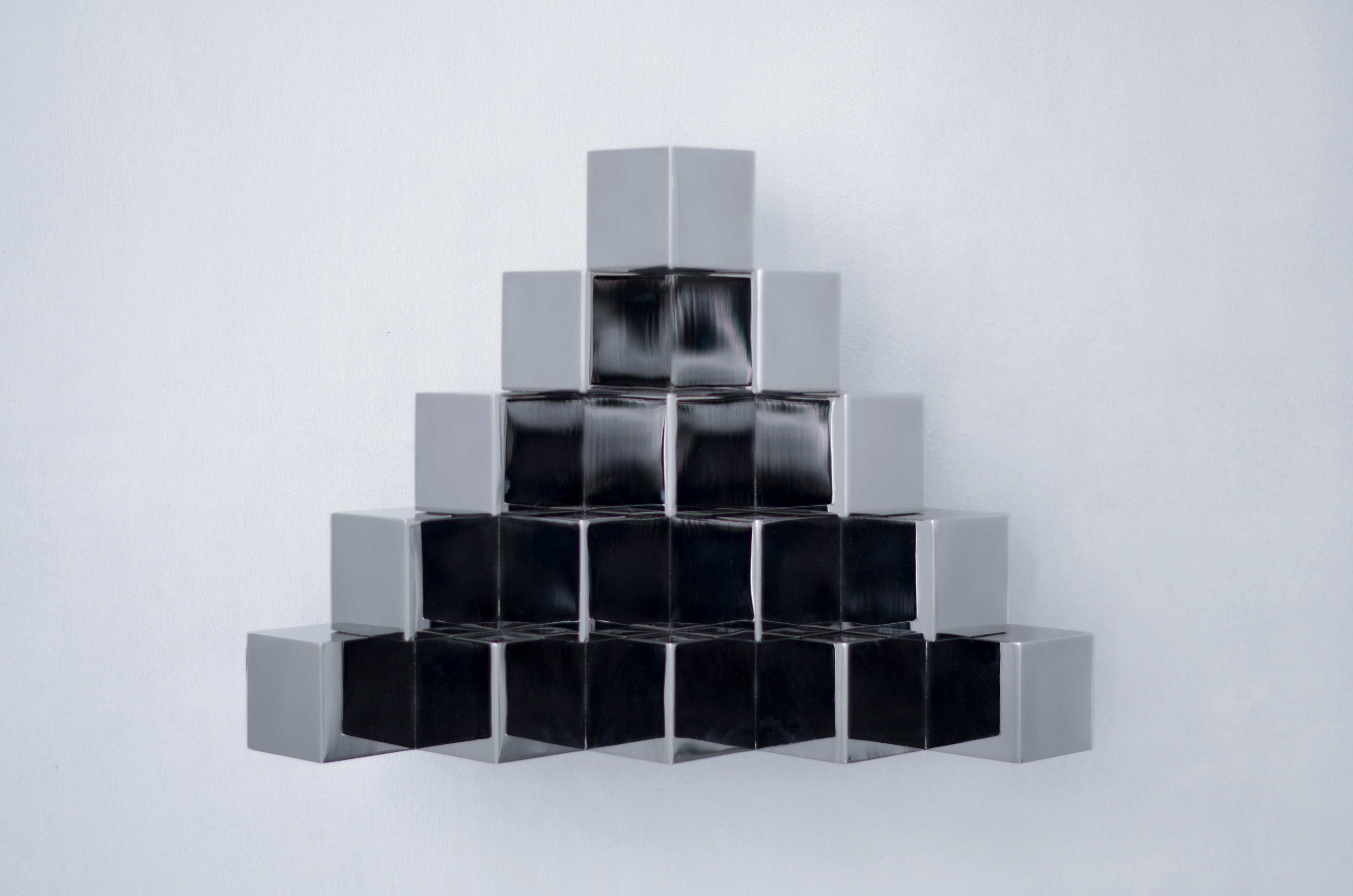 XXIe siècle et contemporain Lampe murale contemporaine 'Ocean Sunrise' par TheShaw, acier inoxydable en vente