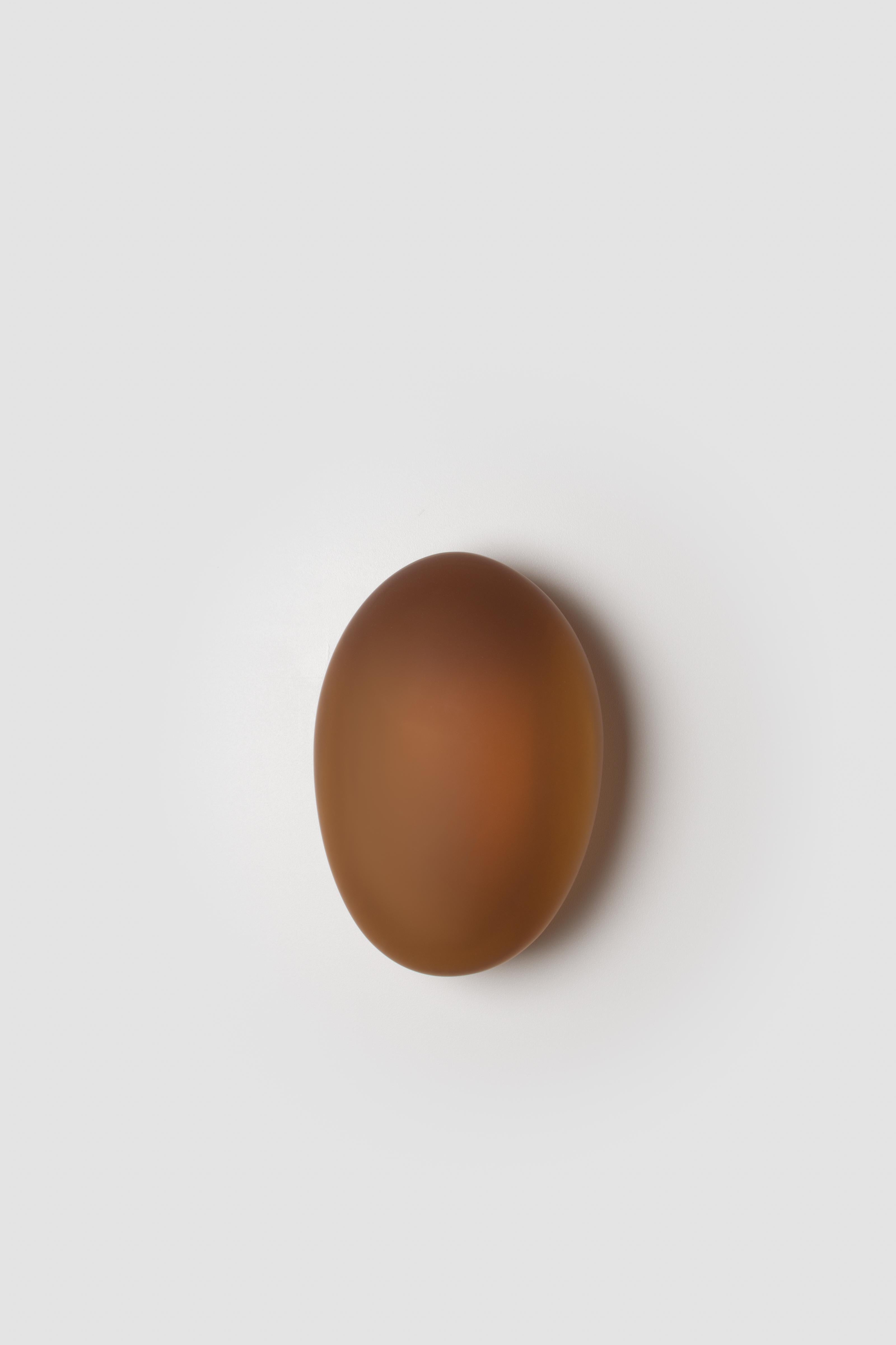 Lámpara de pared contemporánea 'Pebble' by Andlight, Forma A, Citrino Moderno orgánico en venta