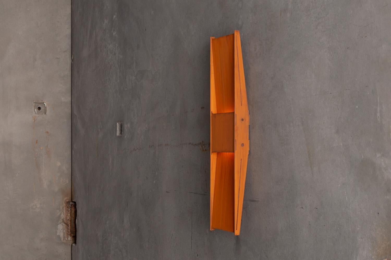 Acciaio Lampada da parete contemporanea 'Vector' di A-N-D, acciaio nero in vendita
