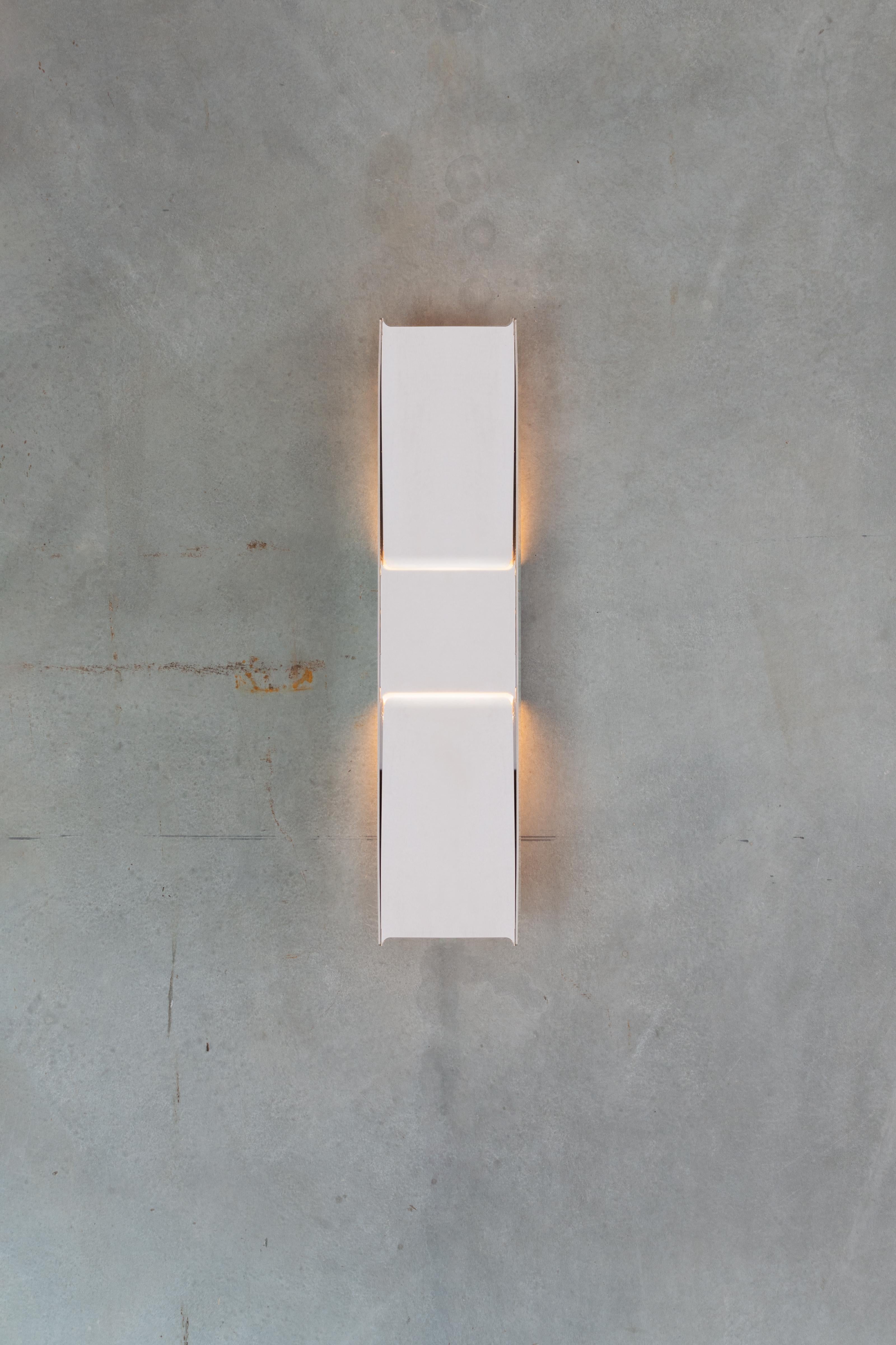 Contemporary Wall Lamp 'Vector'

Model shown: Polished Steel

DIMENSIONS
H. 58 cm x W. 12.5 x D. 5cm / H. 22.75” x W. 5” x D. 2”

ELECTRICAL
Input Voltage: 110–120V, 220–240V, 110–277V  

Power Supply: Phase dimming, 0–10V, DALI

UL Listed