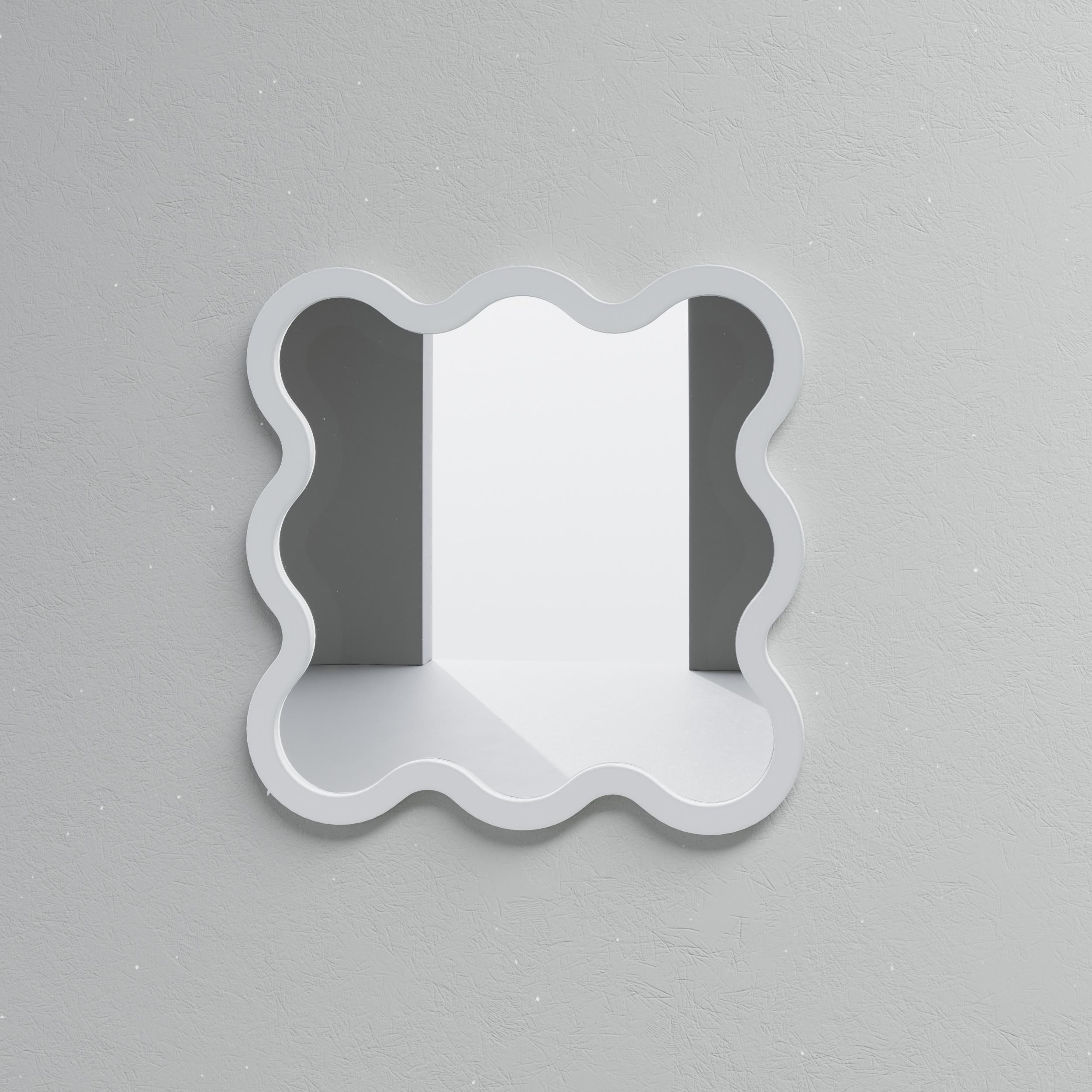 Miroir mural contemporain 'Hvyli 12 Square' par Oitoproducts, cadre rouge foncé en vente 5