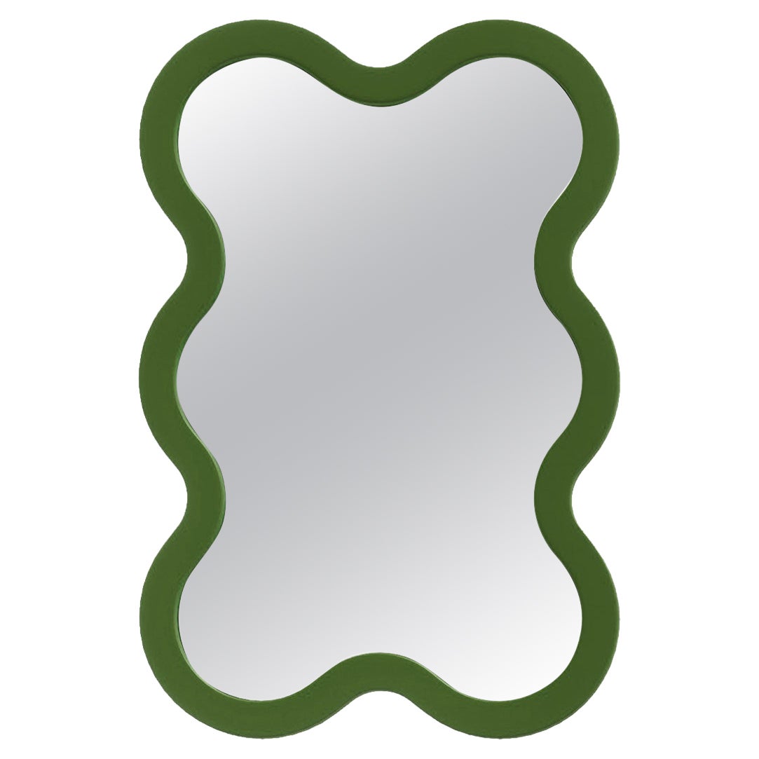 Miroir mural contemporain 'Hvyli 6 Mini' par Oitoproducts, cadre vert