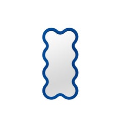 Specchio da parete contemporaneo 'Hvyli 8' (2x4) di Oitoproducts, cornice blu