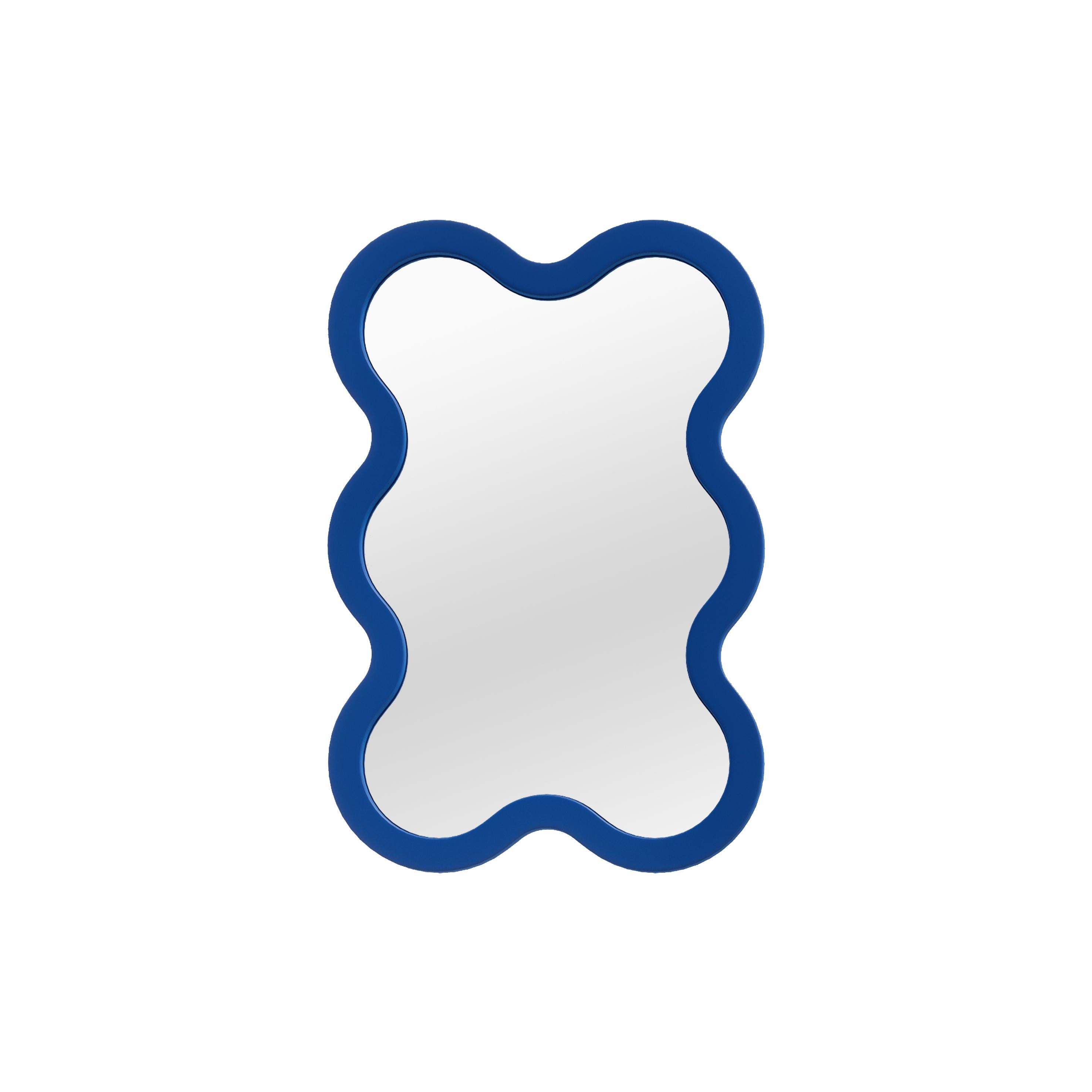 Miroir mural contemporain 'Hvyli 6 Mini' par Oitoproducts, cadre bleu Neuf - En vente à Paris, IDF