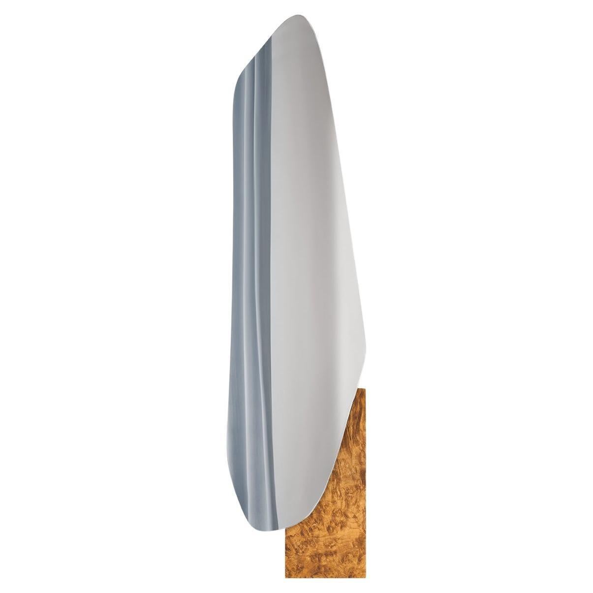 Ucraino Specchio da parete Contemporary Lake 2 con base in legno impiallacciato di NOOM in vendita