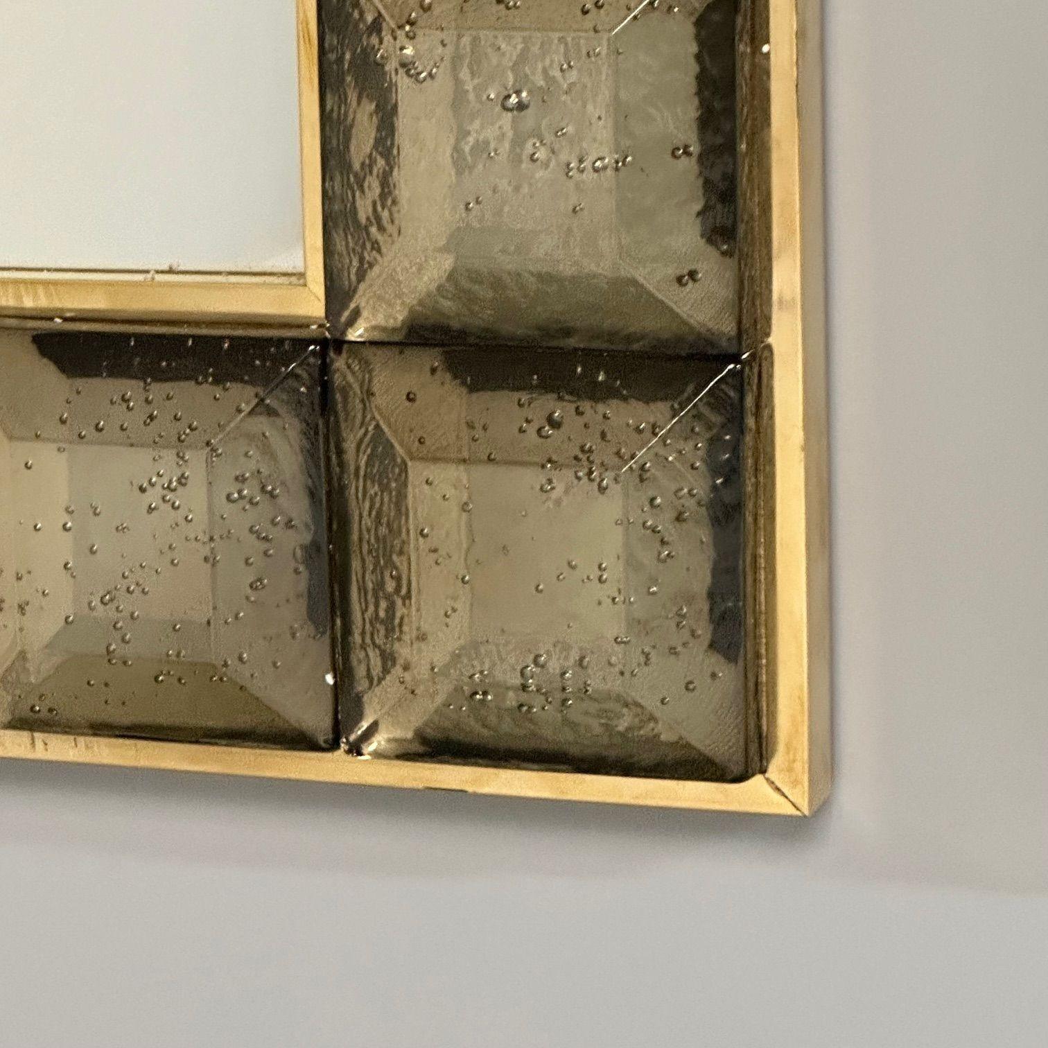 Contemporary, Wall Mirrors, Bronze Faceted Square Murano Glass, Italy, 2023 en vente 5