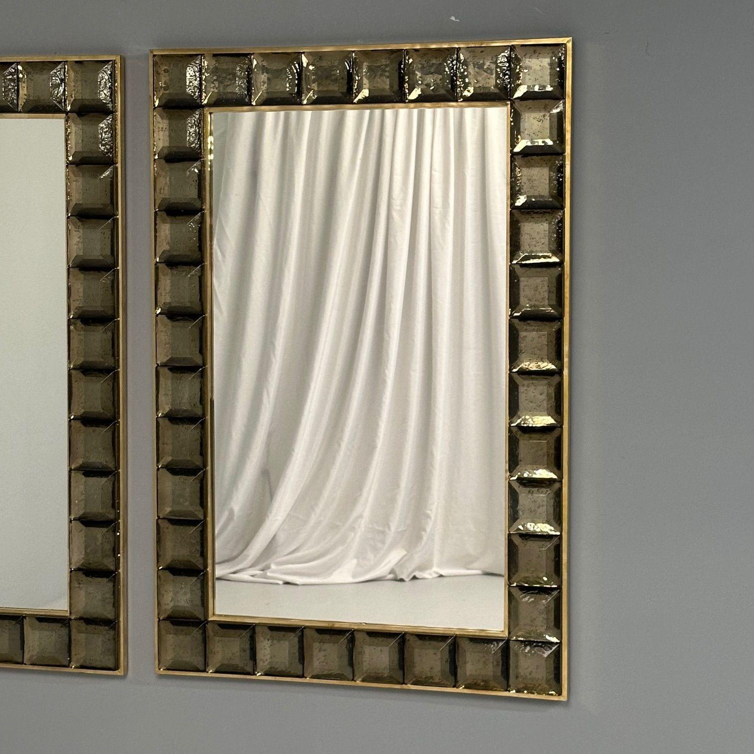 Contemporary, Wall Mirrors, Bronze Faceted Square Murano Glass, Italy, 2023 For Sale 3
