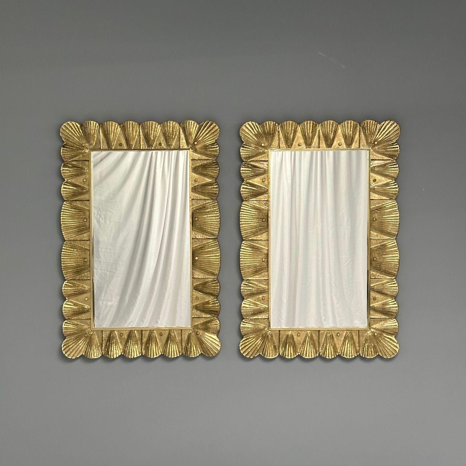 Italian Contemporary, Wall Mirrors, Scallop Motif, Murano Glass, Gold Gilt, Italy, 2023 For Sale