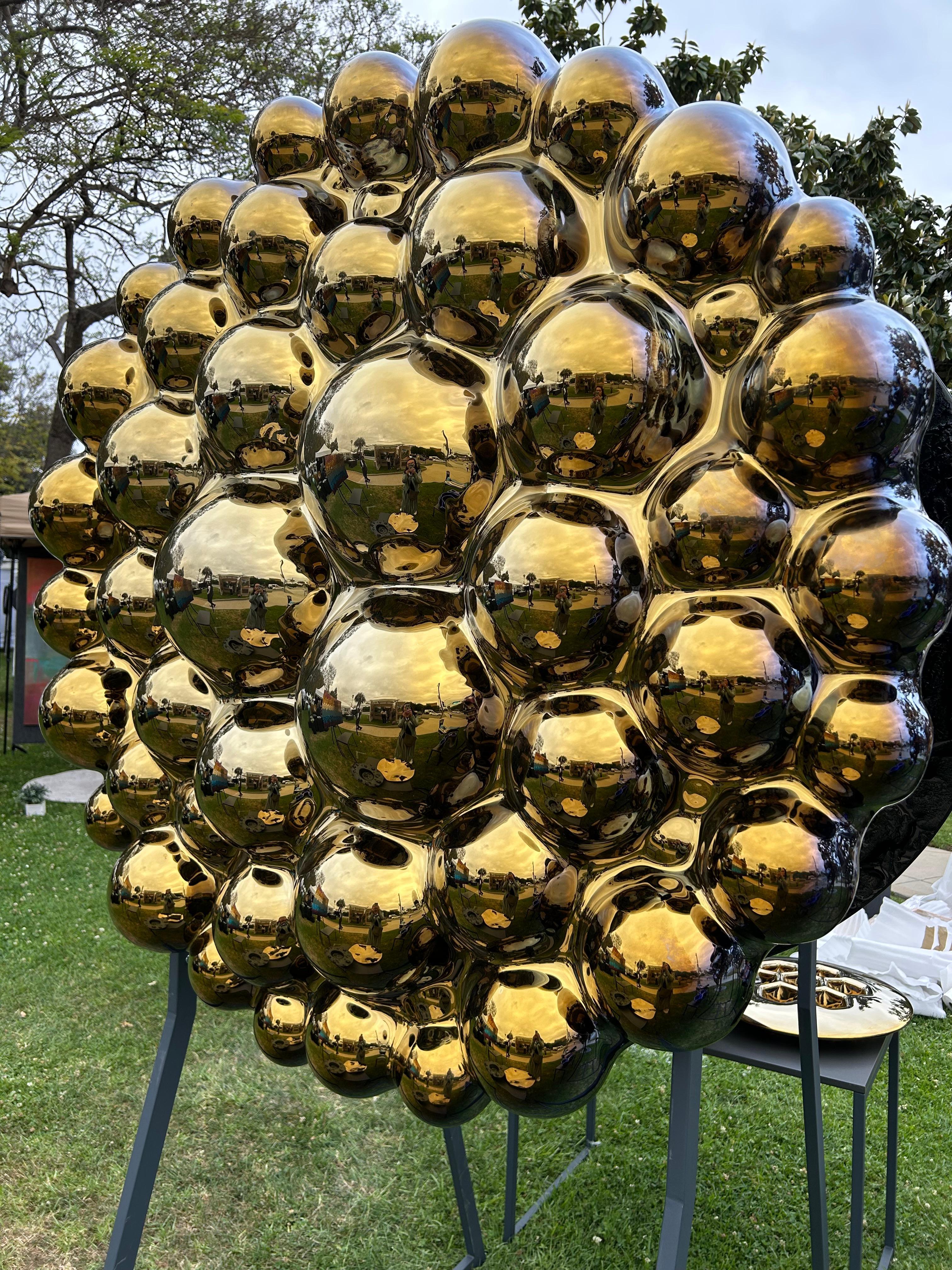 Zeitgenössische Wandskulptur Bubbles Gold (Glas) im Angebot