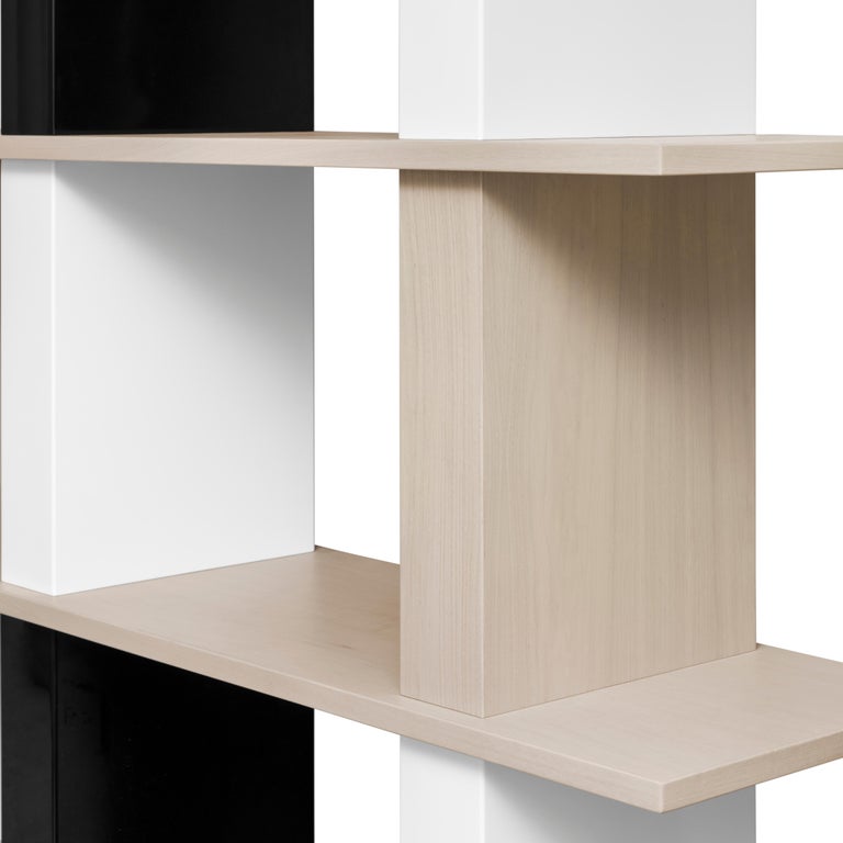 Contemporary Walnut and Lacquer Étagère / Book Shelf By Alex P White