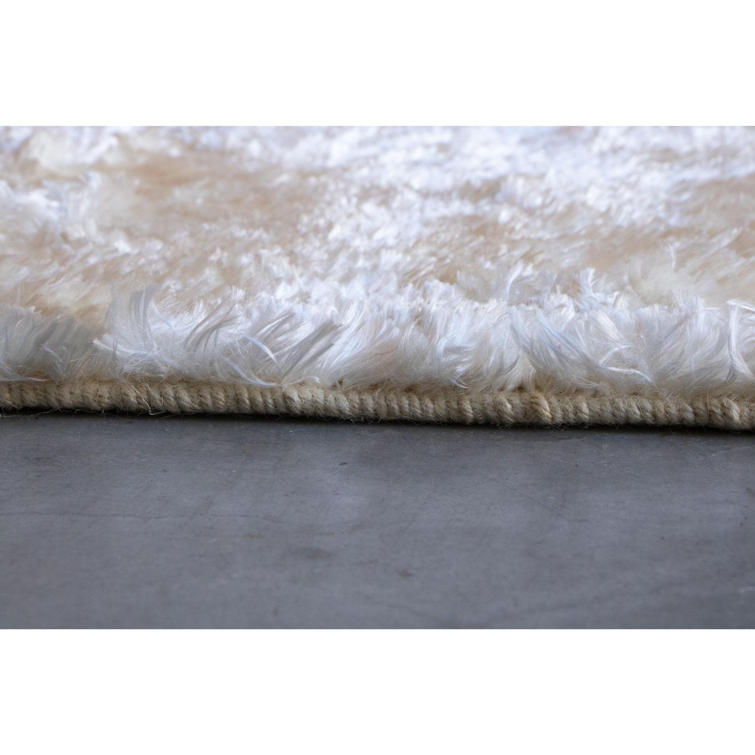Modern Contemporary Warm Whitre Soft Shiny Silky Rug by Deanna Comellini 300x400 cm For Sale