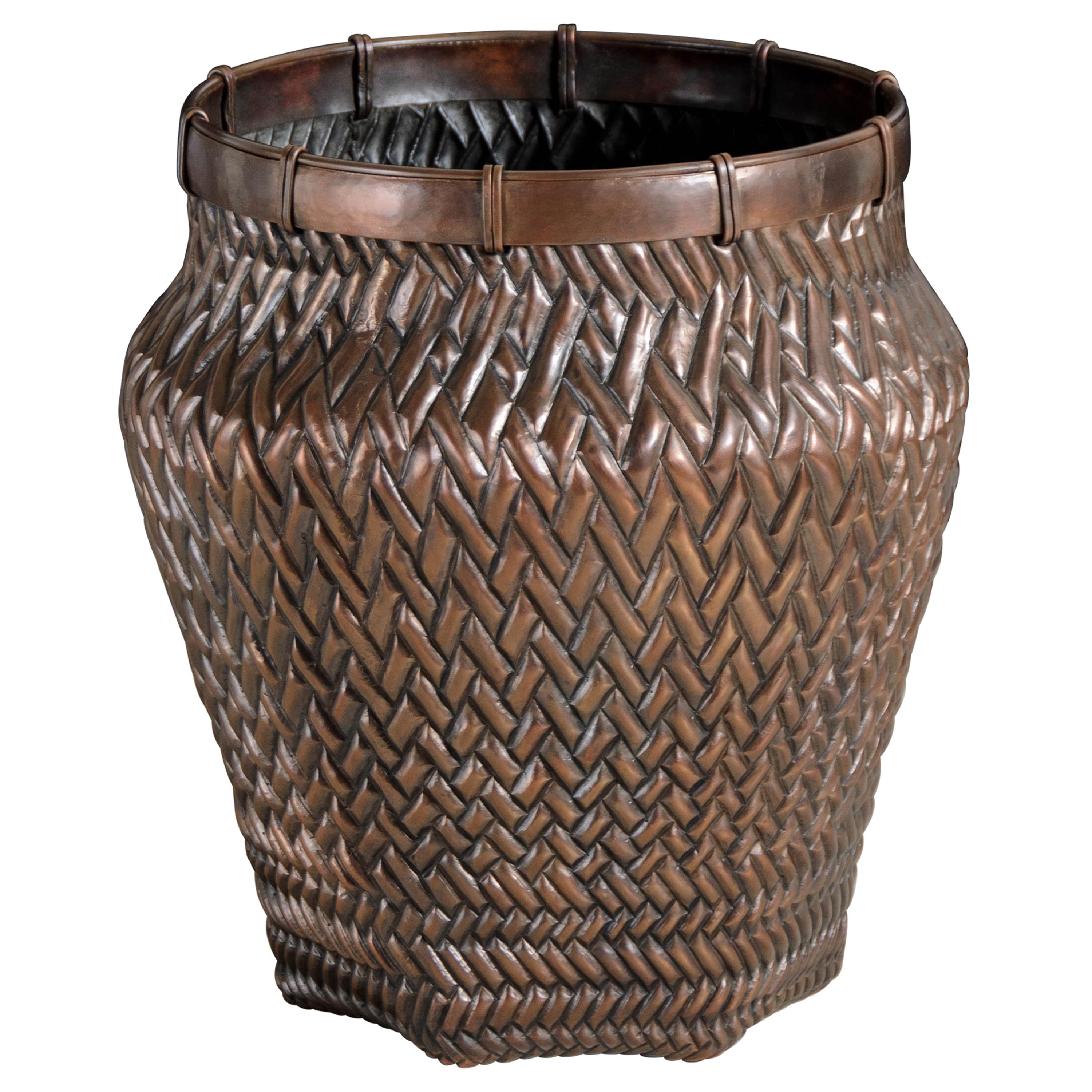 Contemporary Weave Design Vase in Copper by Robert Kuo, Limited Edition For Sale