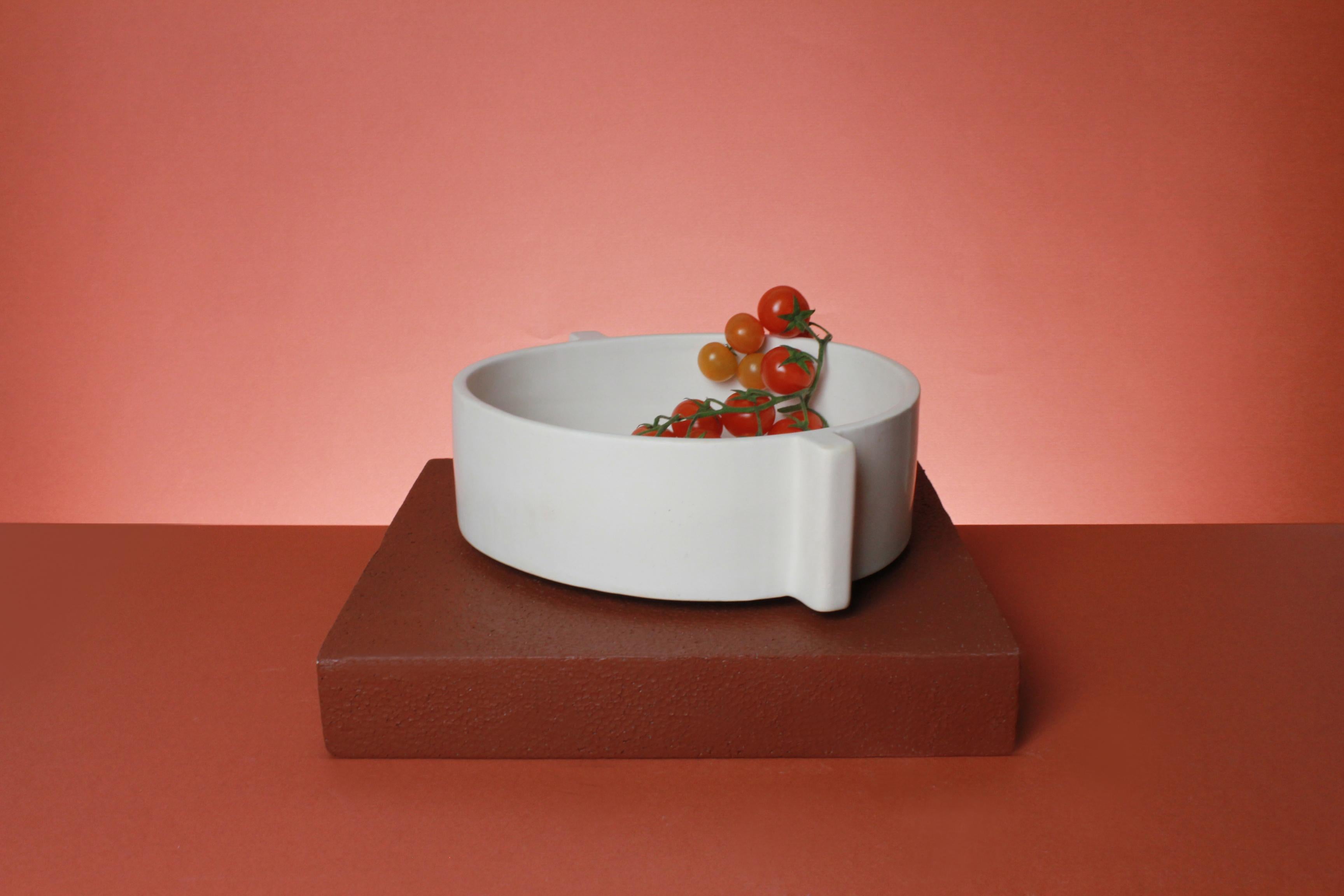 Contemporary White Ceramic Salad Bowl Serving Dish Handmade im Zustand „Neu“ im Angebot in Milano, IT