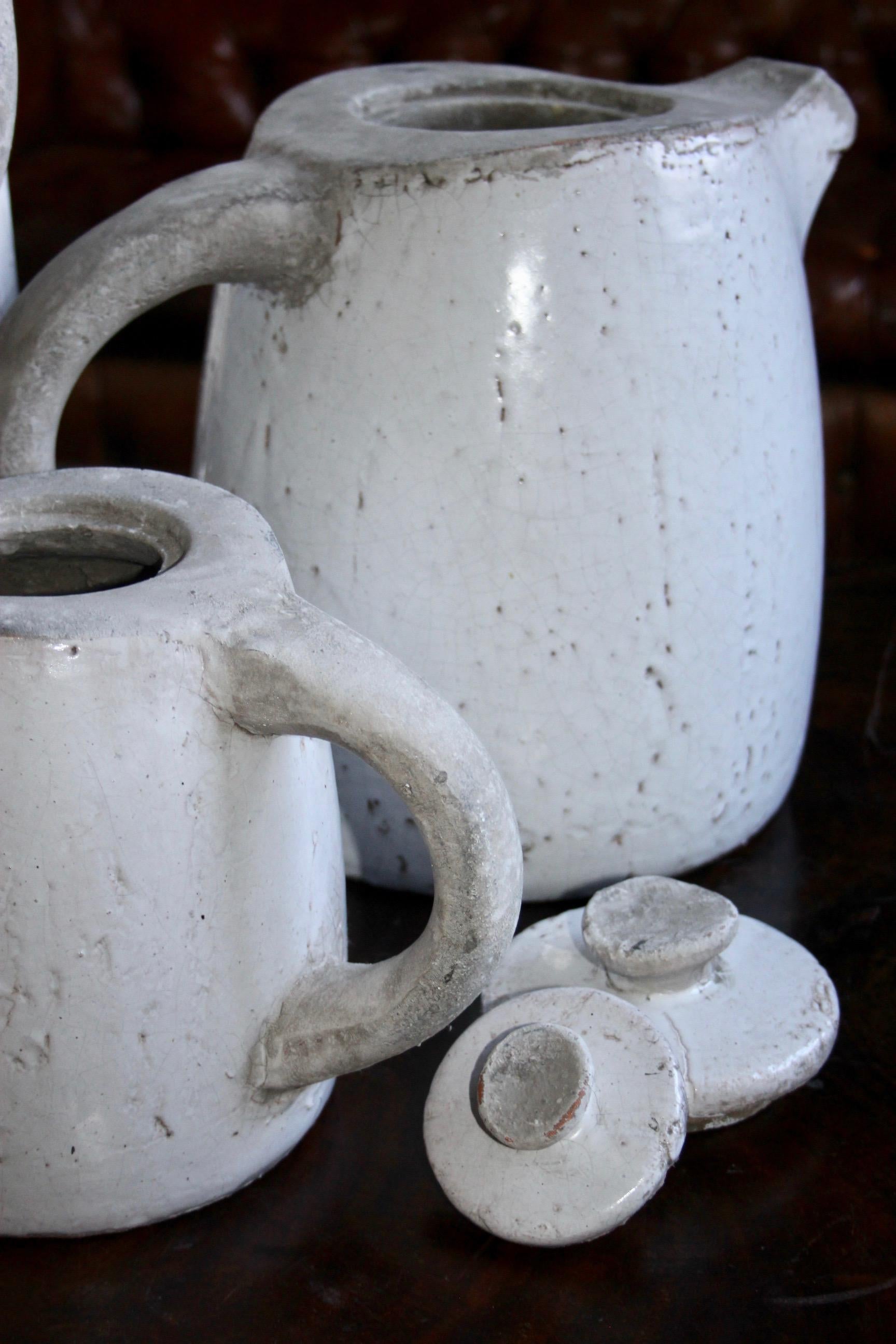 Set de vases contemporains en céramique blanche 3
