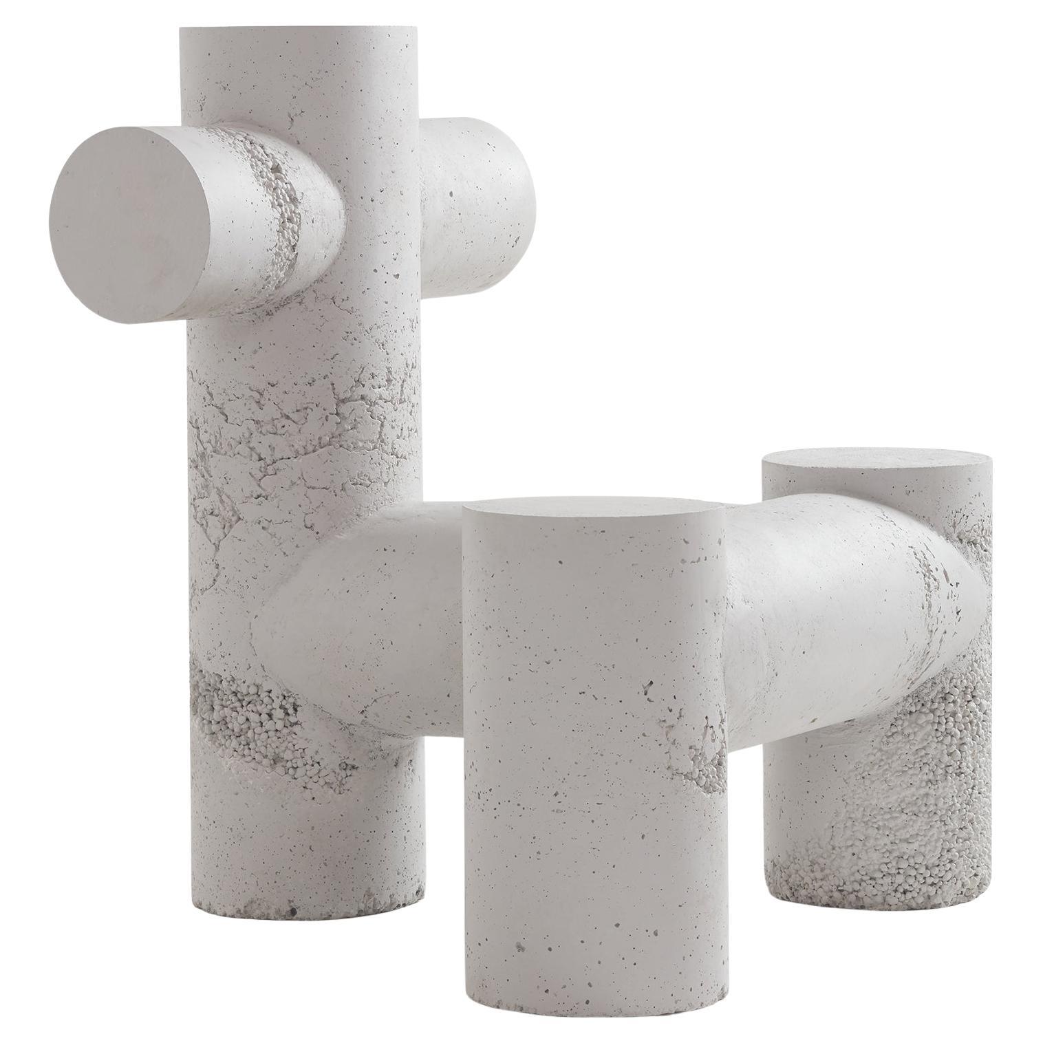 Zeitgenössischer weißer Stuhl Concrete Limited Edition Handarbeit von Josep Vila im Angebot