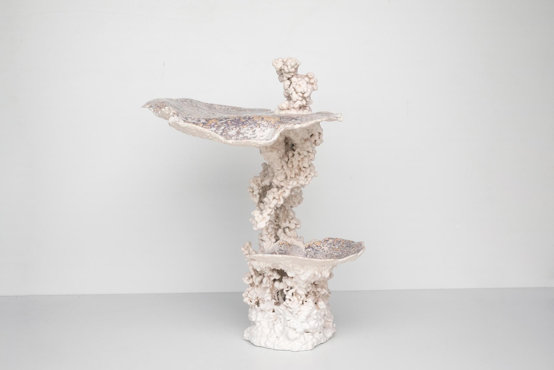 Table d'appoint contemporaine blanche Epimorph - Selenite par Elissa Lacoste en vente 1